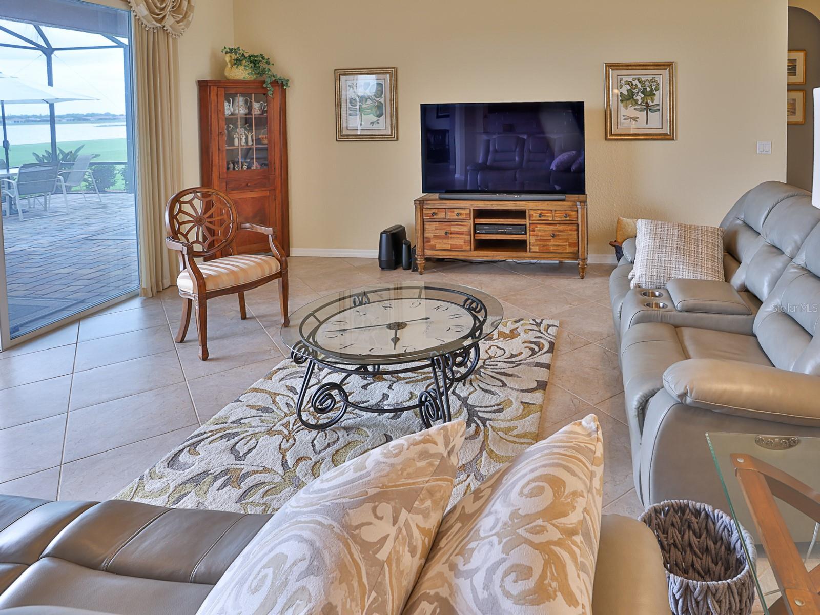 Single Family Residence at 5268 PEBBLE BEACH BLVD, WINTER HAVEN, photo 16 of 75