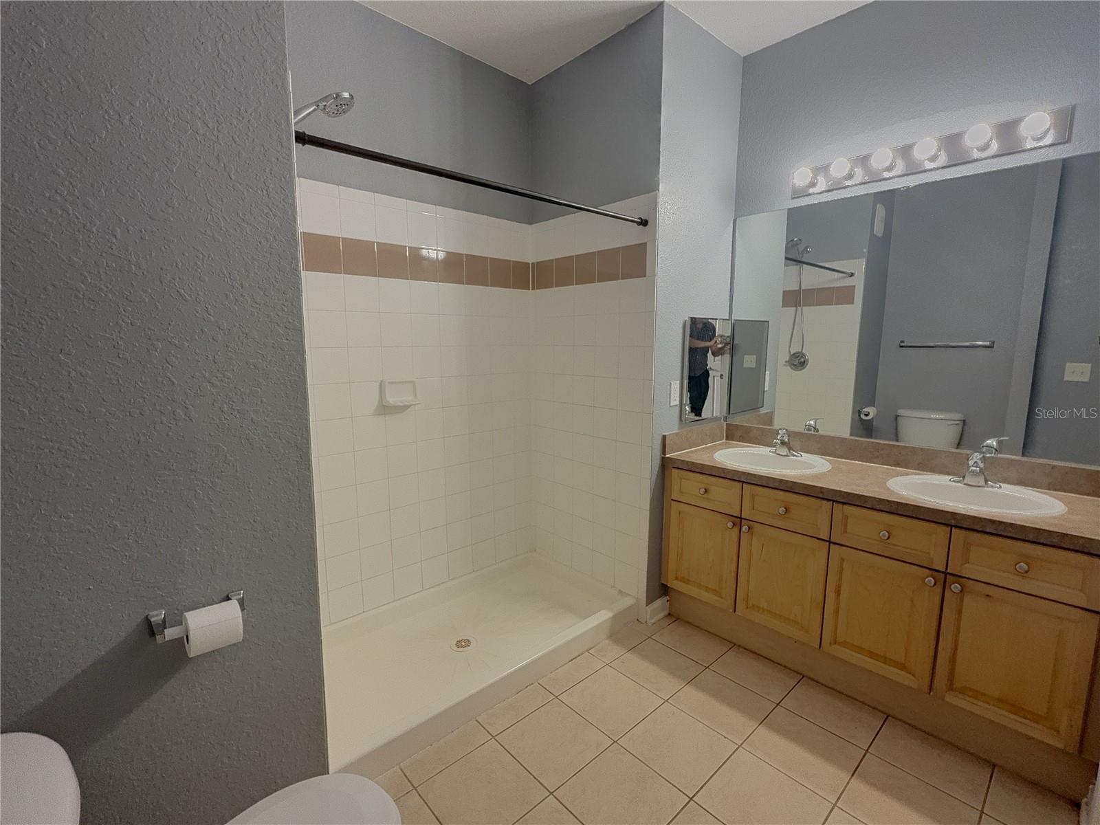 Bathroom 1 - 204 TERRACE RIDGE CIR #204, DAVENPORT