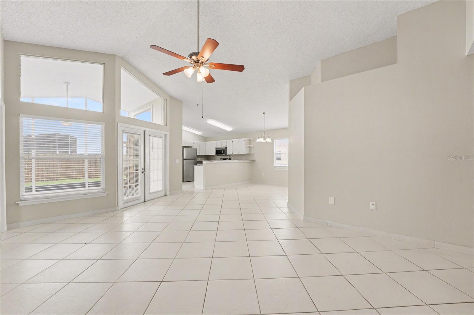 Single Family Residence at 204 KINGSHILL CT SE, WINTER HAVEN, photo 5 of 20