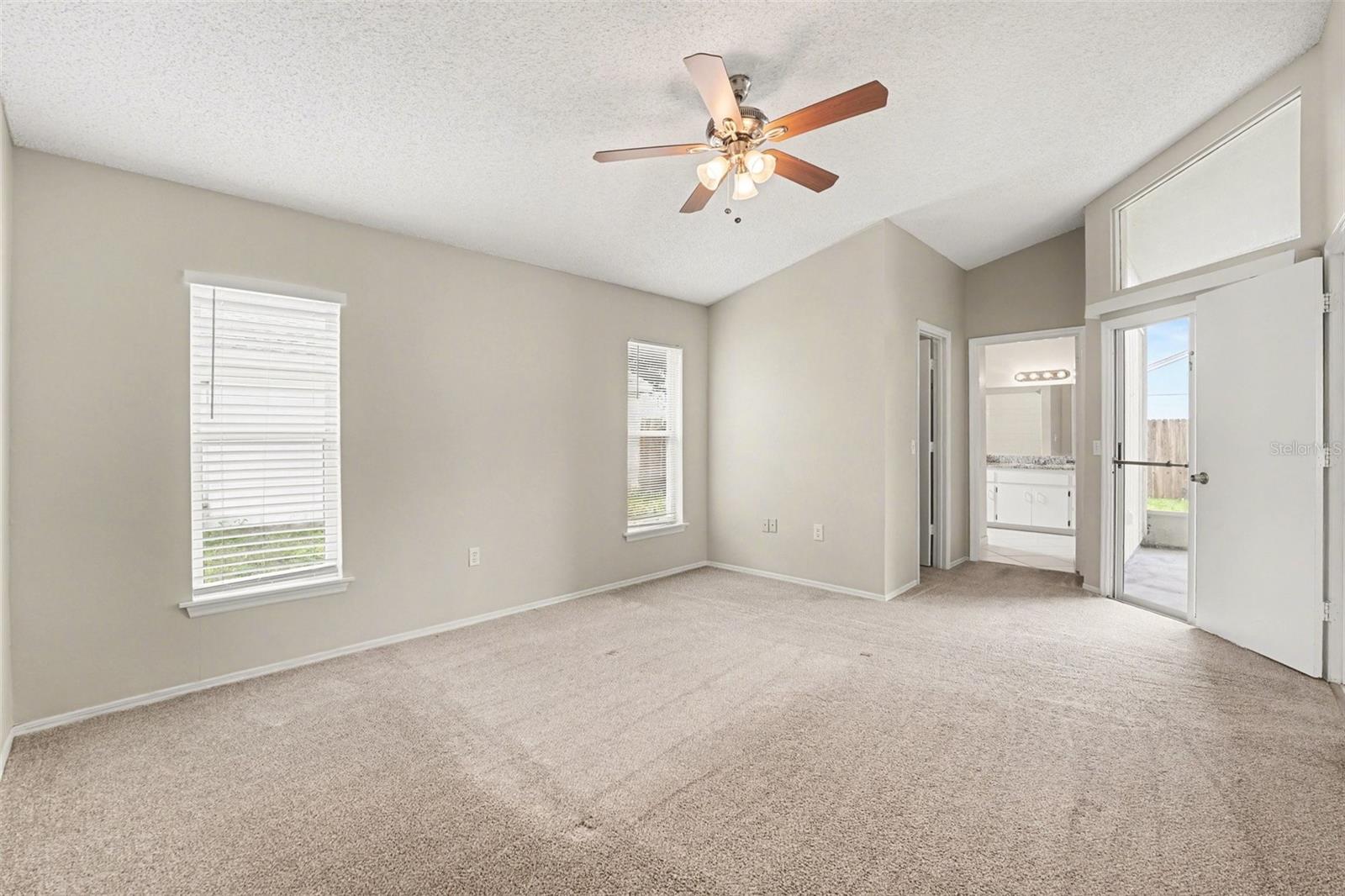Single Family Residence at 204 KINGSHILL CT SE, WINTER HAVEN, photo 9 of 20
