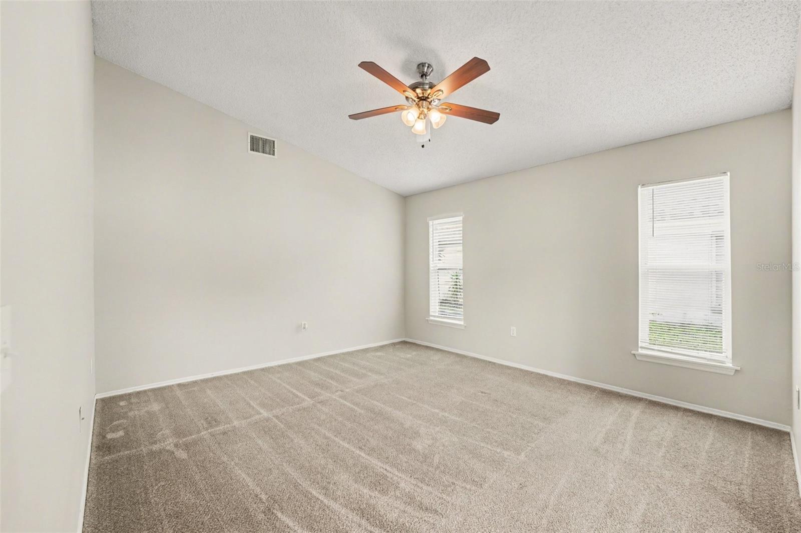 Single Family Residence at 204 KINGSHILL CT SE, WINTER HAVEN, photo 11 of 20