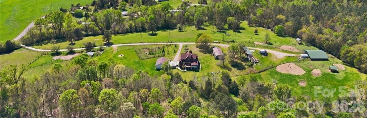 Single Family Residence at 2976 / 2980 Propst Road, Clover, photo 10 of 40