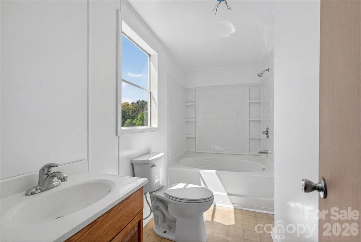Single Family Residence at 2976 / 2980 Propst Road, Clover, photo 26 of 40