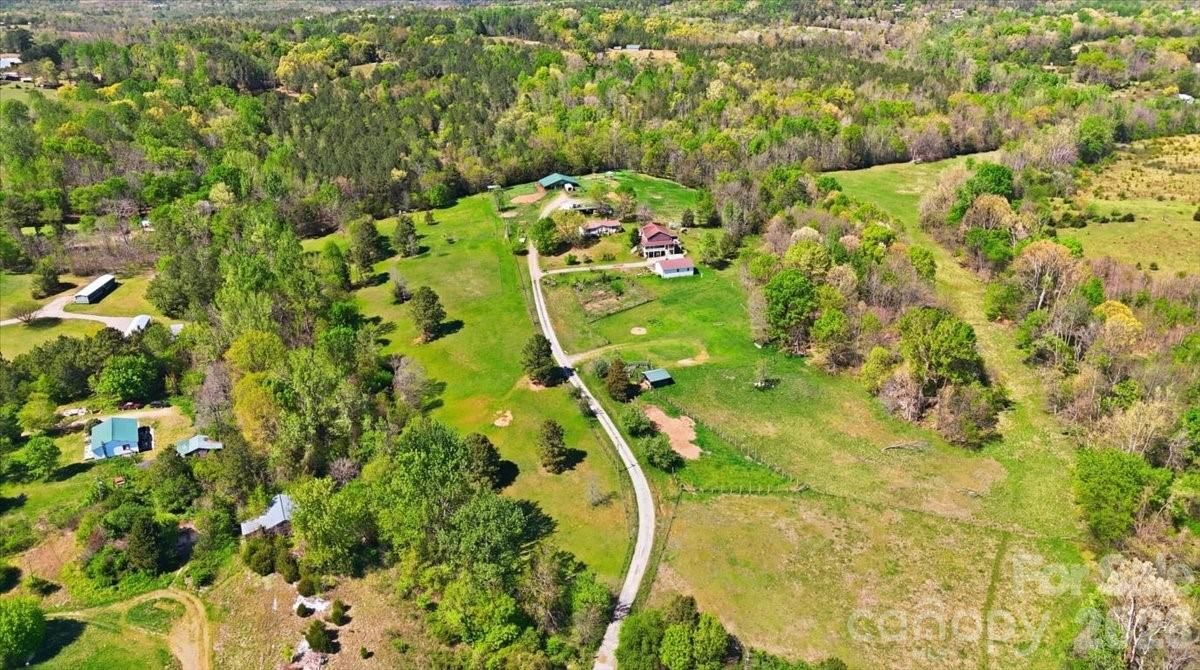Single Family Residence at 2976 / 2980 Propst Road, Clover, photo 33 of 40