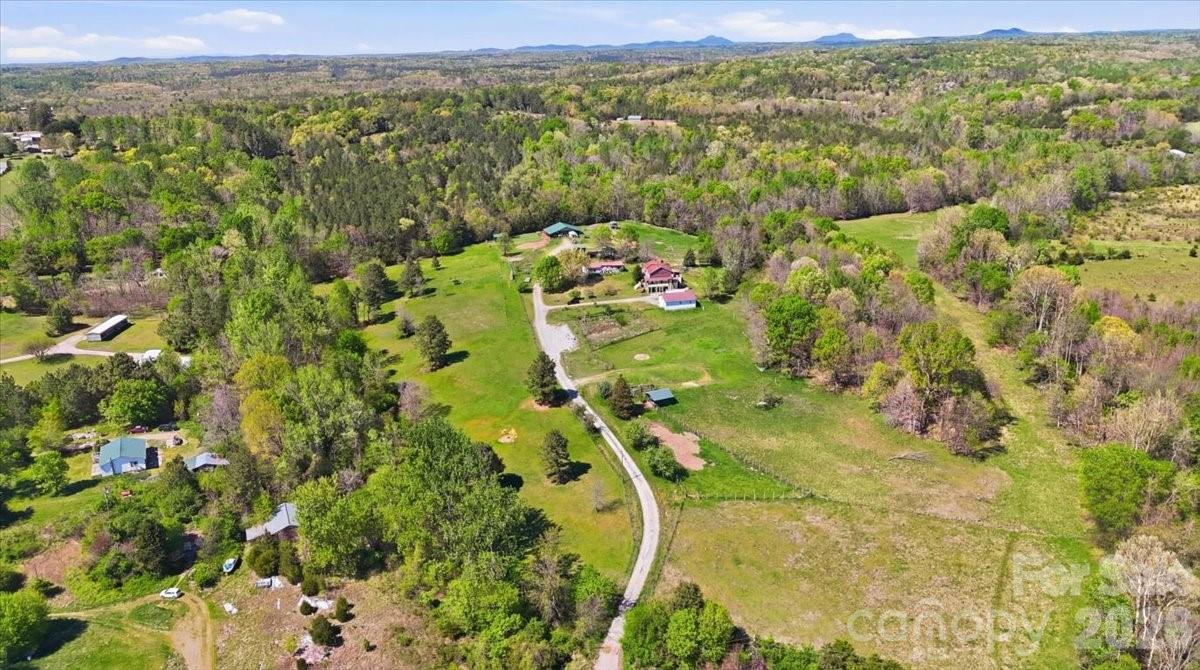 Single Family Residence at 2976 / 2980 Propst Road, Clover, photo 38 of 40
