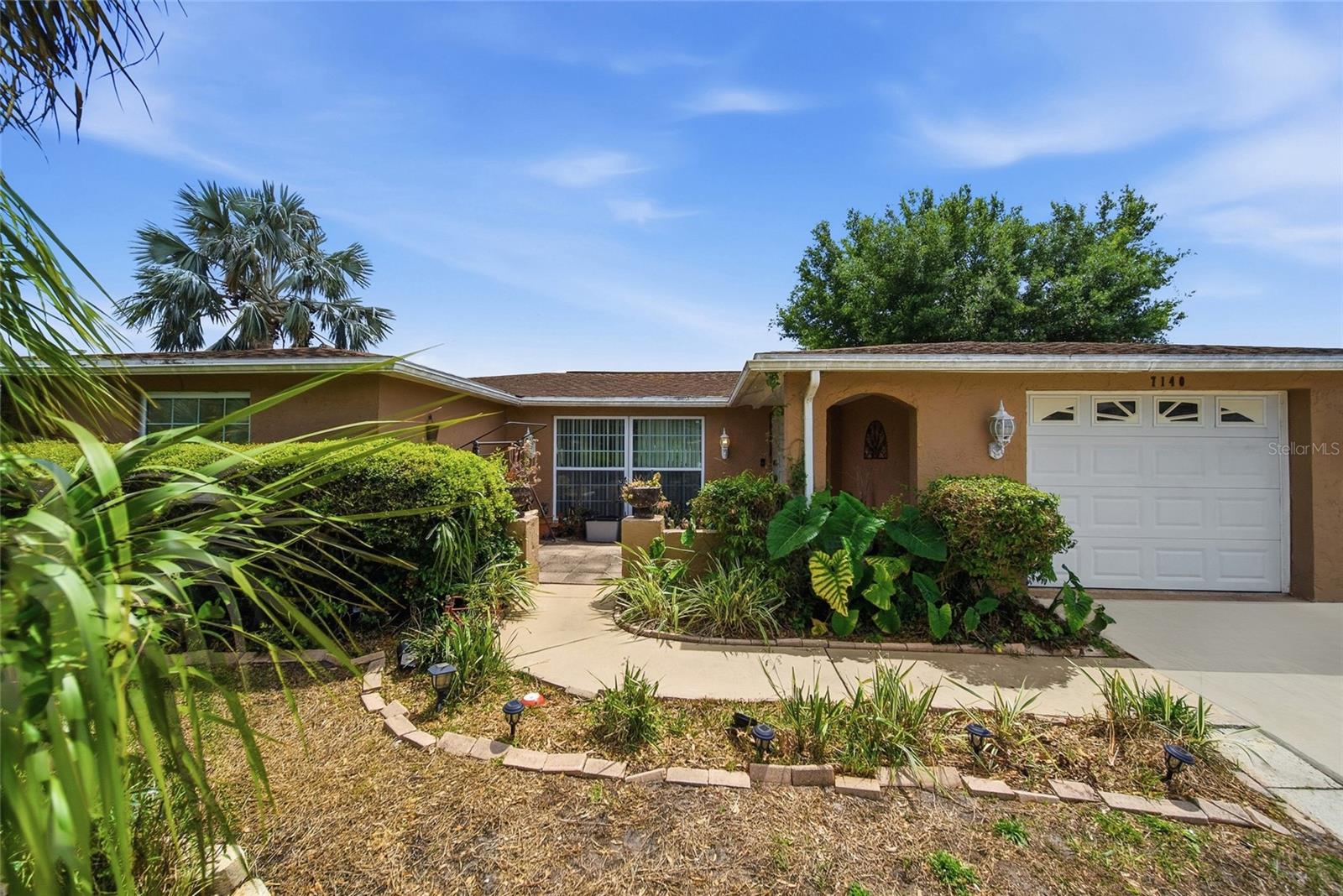 Single Family Residence at 7140 ROCKWOOD DR, PORT RICHEY, photo 3 of 33