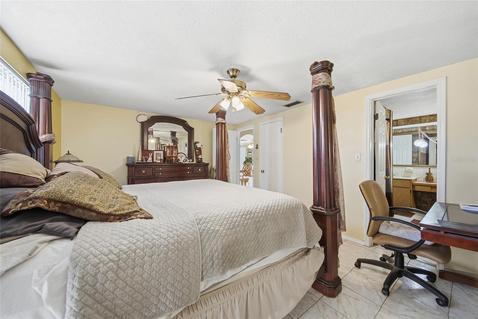 Single Family Residence at 7140 ROCKWOOD DR, PORT RICHEY, photo 18 of 33