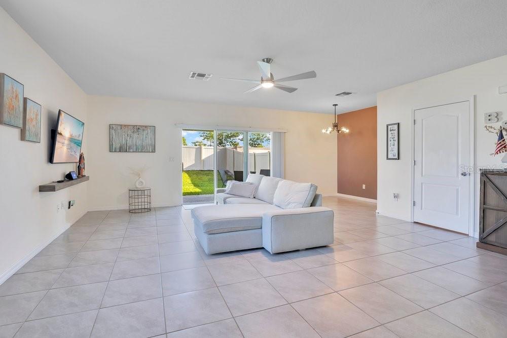 Townhouse at 9043 CARLOTTA WAY, KISSIMMEE, photo 7 of 37