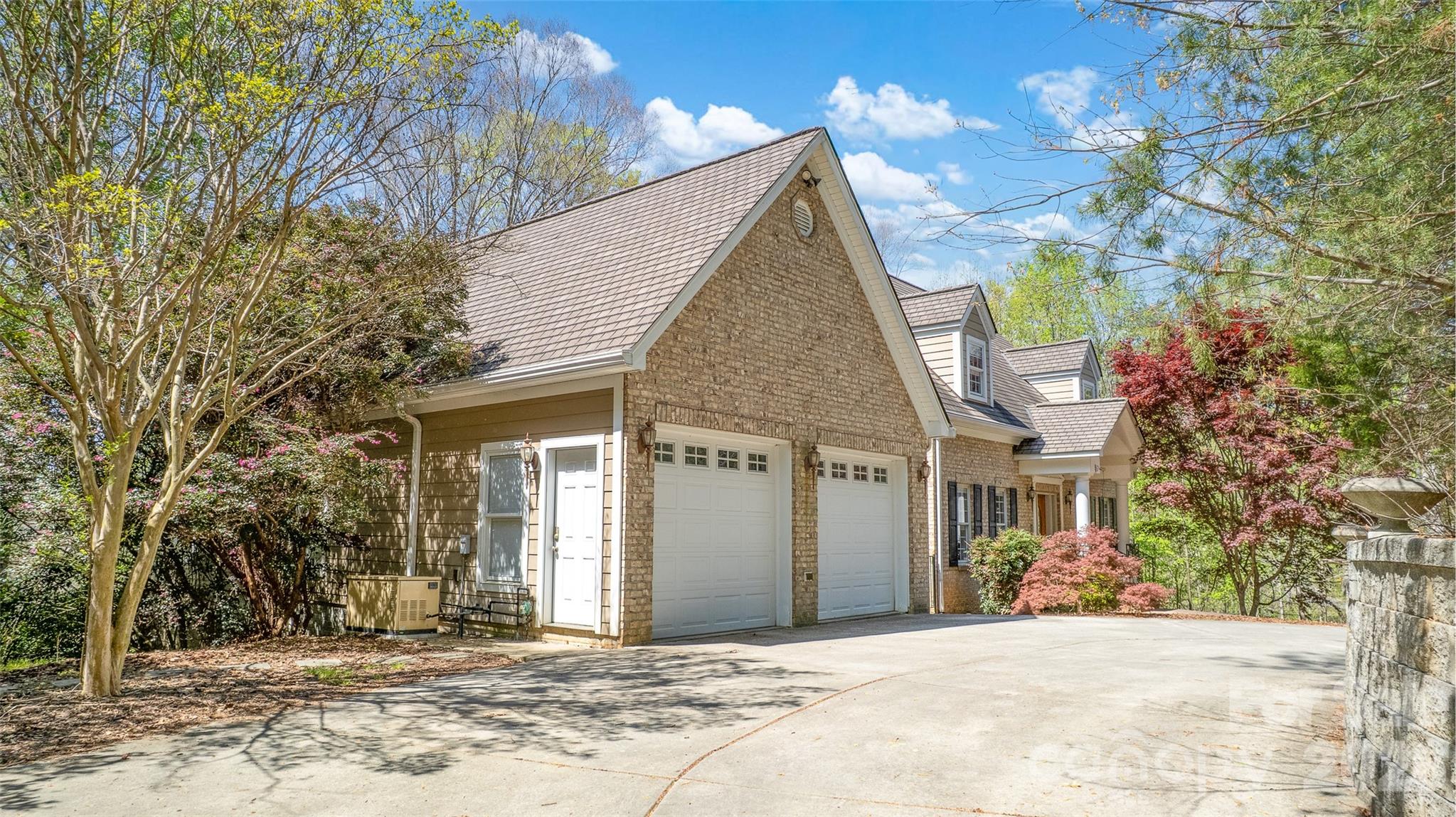 Single Family Residence at 464 Laurel Cove Road, Statesville, photo 2 of 48