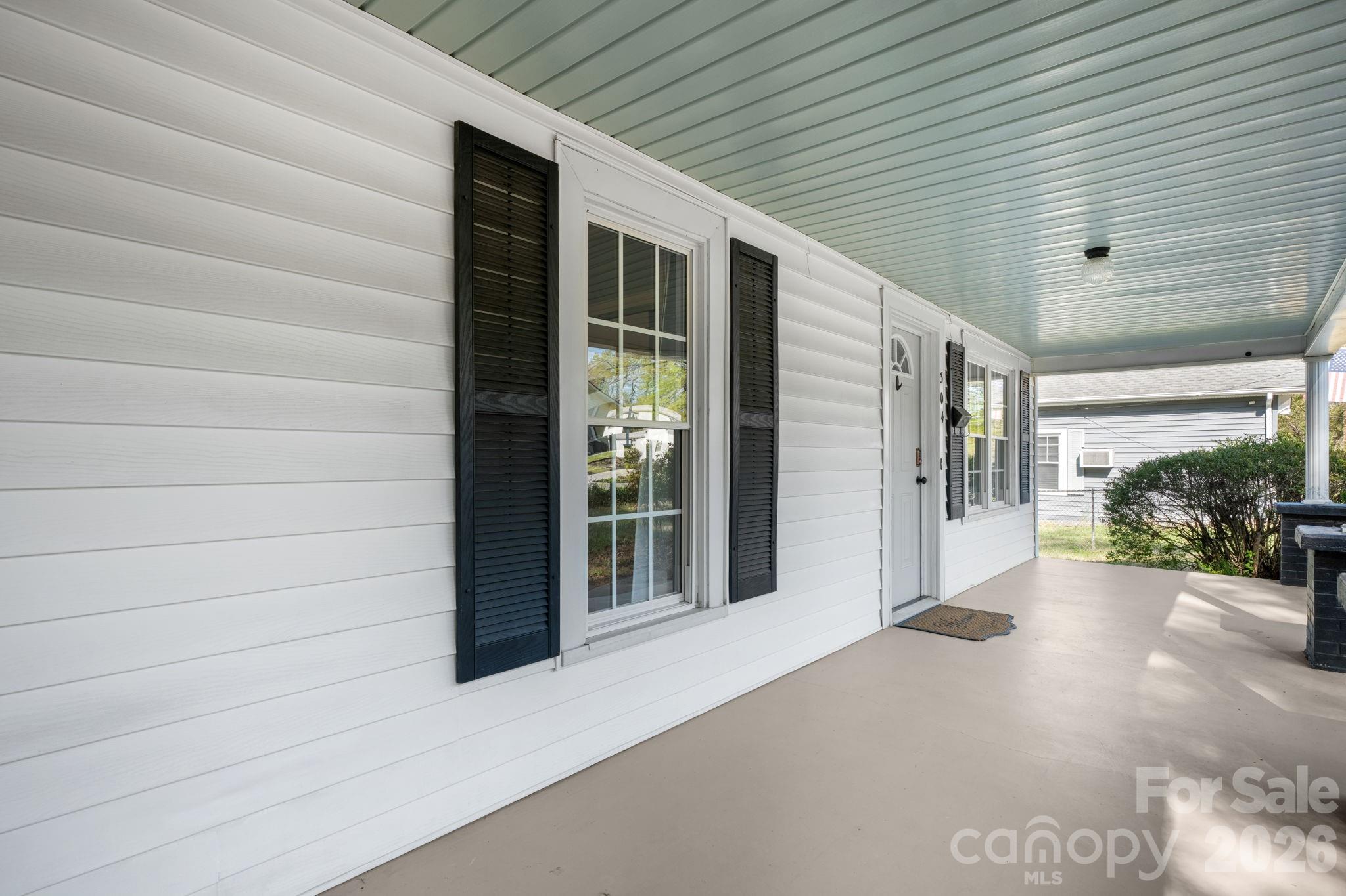 Single Family Residence at 304 Garrou Avenue SE, Valdese, photo 3 of 16