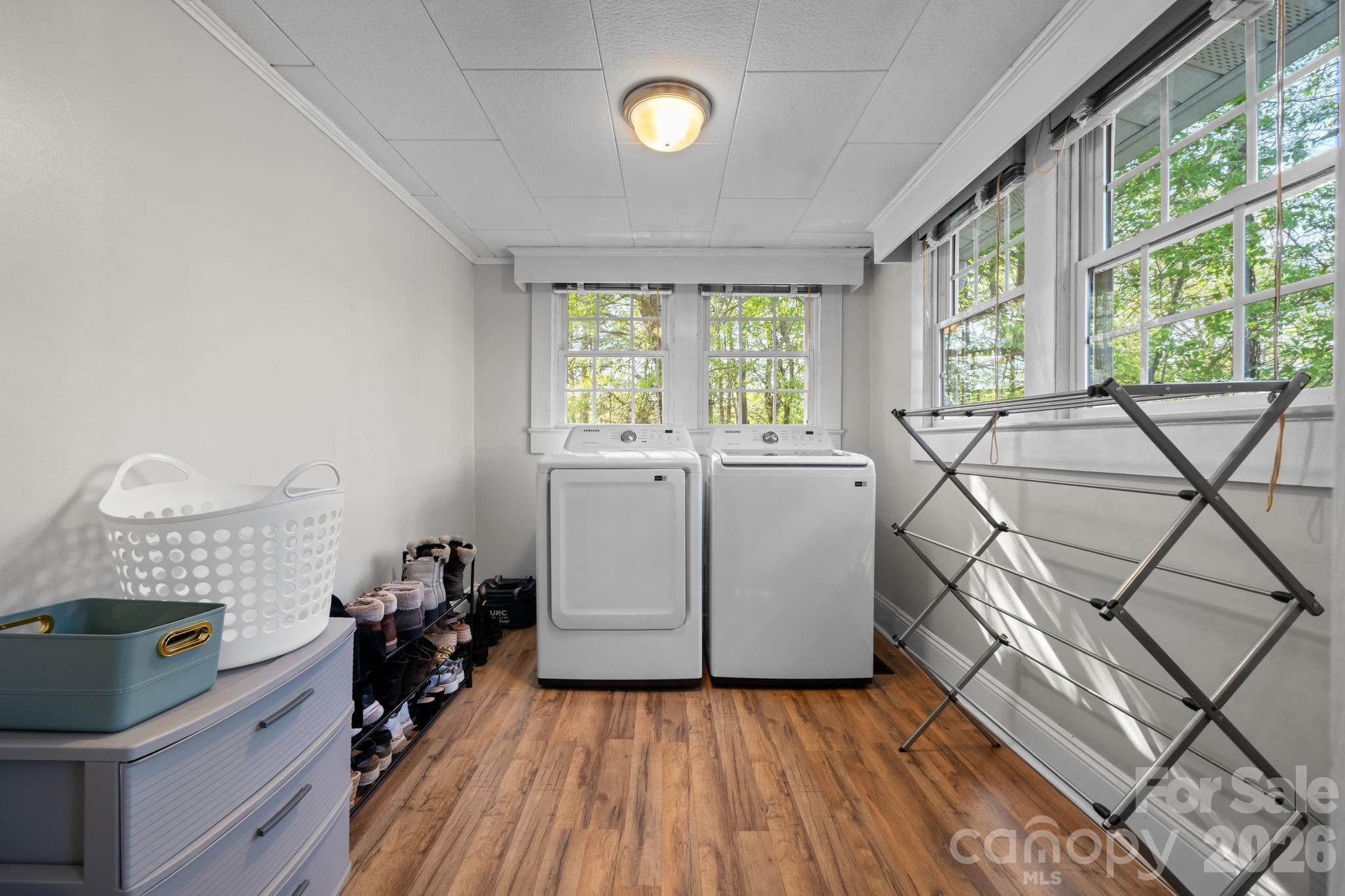 Single Family Residence at 304 Garrou Avenue SE, Valdese, photo 13 of 16