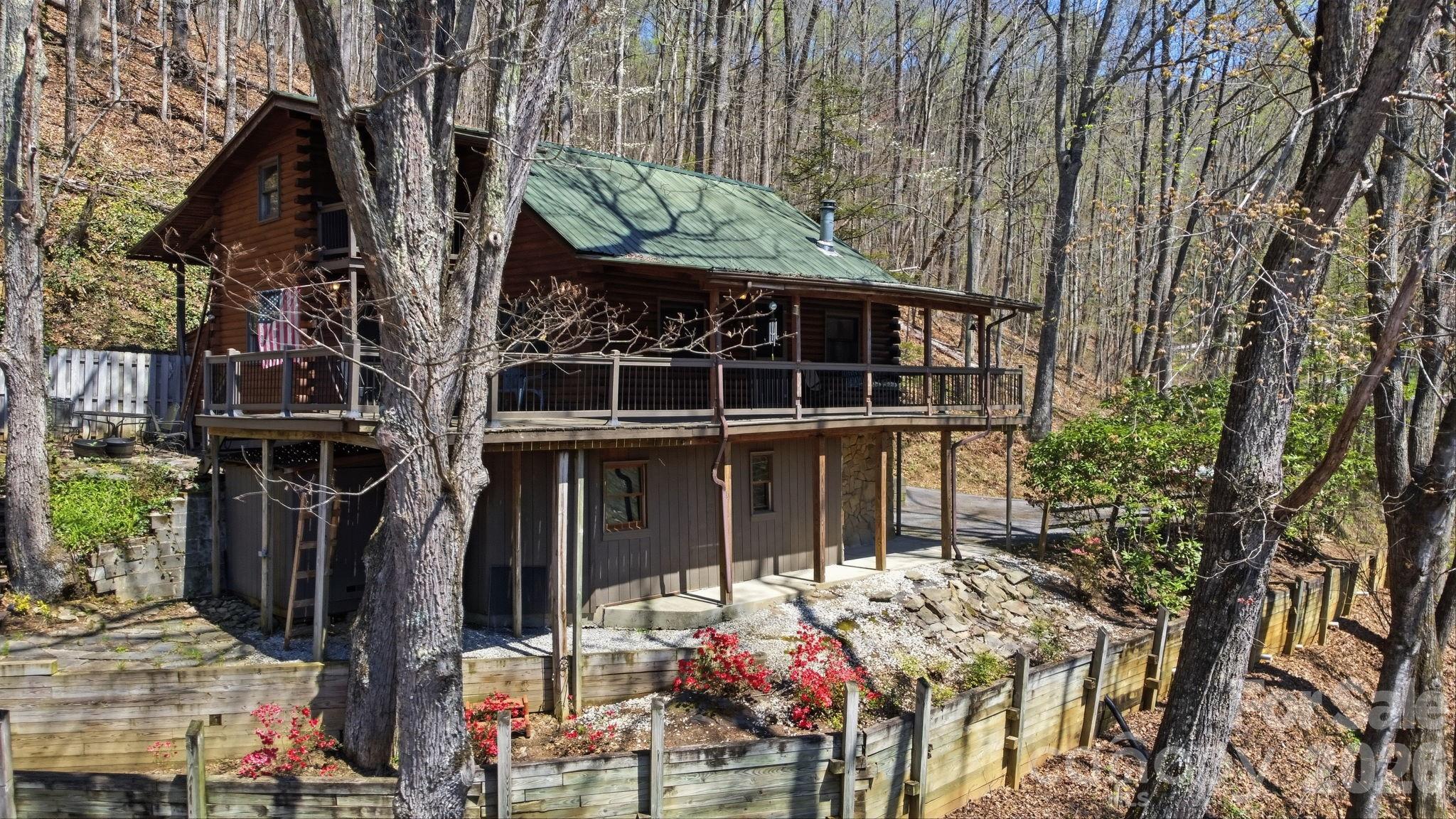 Single Family Residence at 1837 E Alarka Road, Bryson City, photo 2 of 39