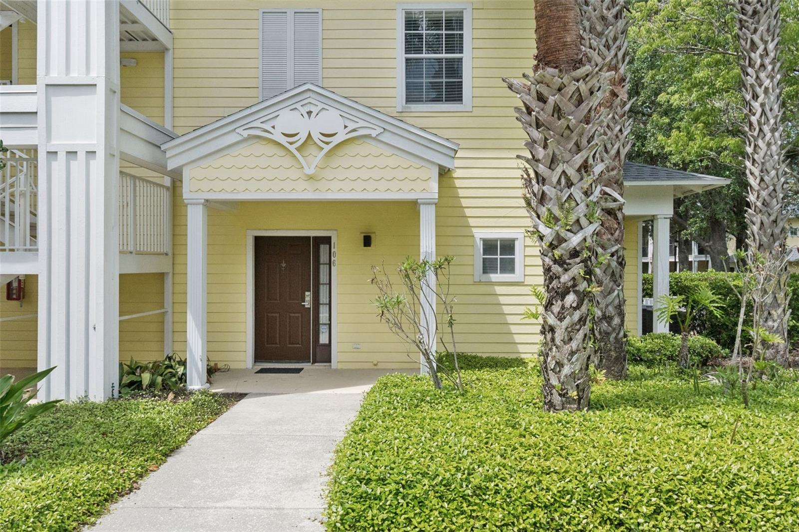 Condominium at 106 LUCAYA LOOP, DAVENPORT, photo 2 of 50