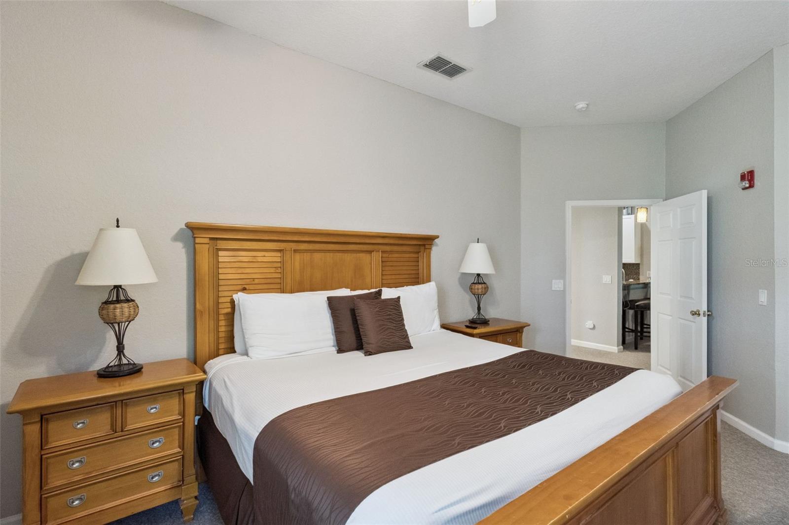 Condominium at 106 LUCAYA LOOP, DAVENPORT, photo 11 of 50