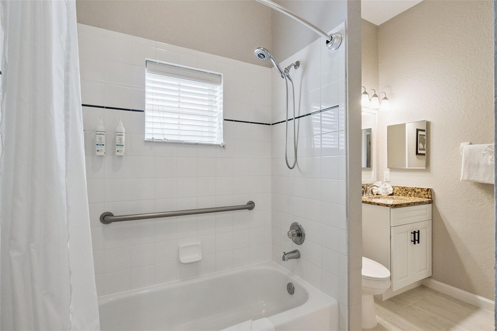 Condominium at 106 LUCAYA LOOP, DAVENPORT, photo 17 of 50