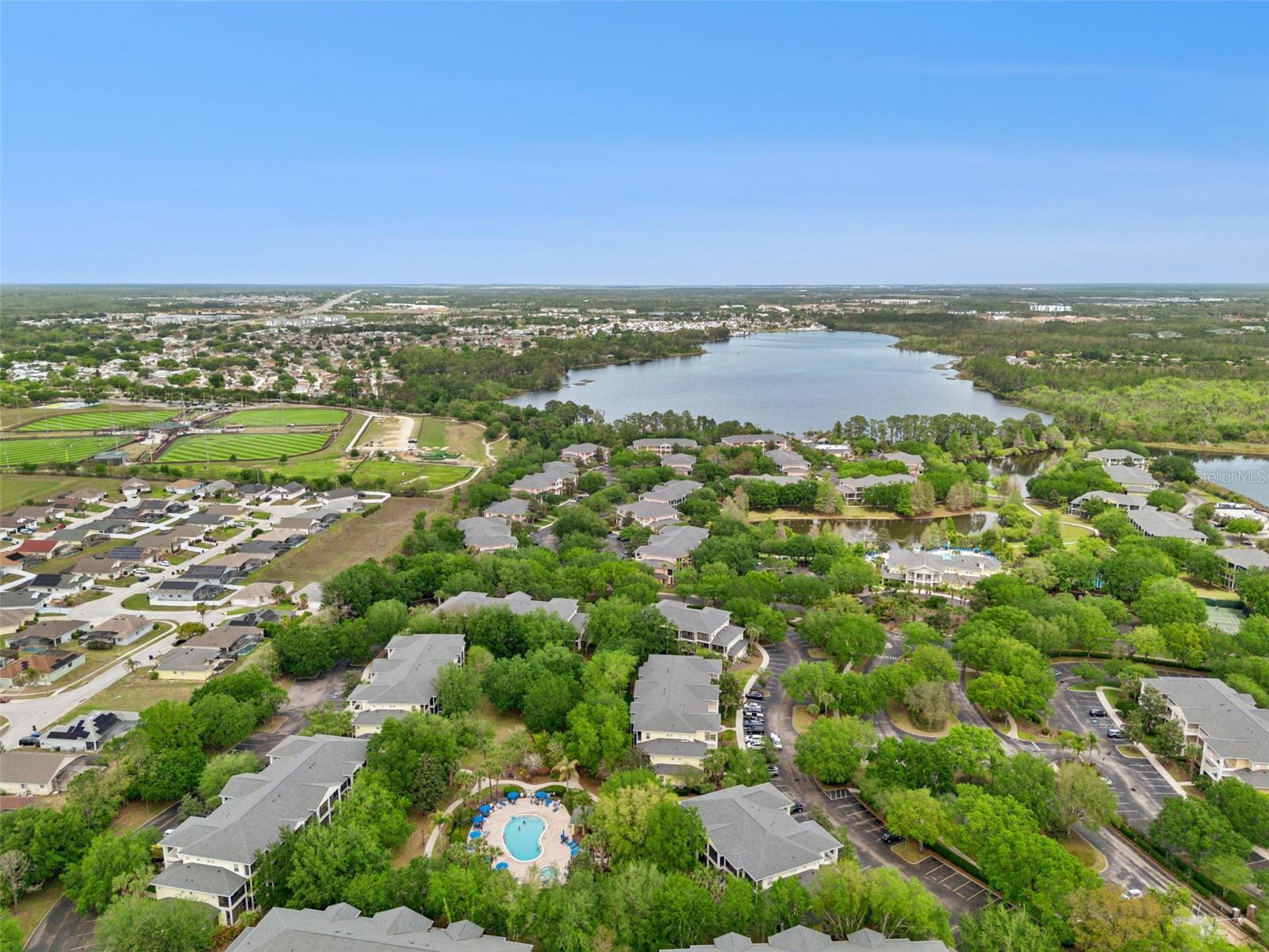 Condominium at 106 LUCAYA LOOP, DAVENPORT, photo 29 of 50