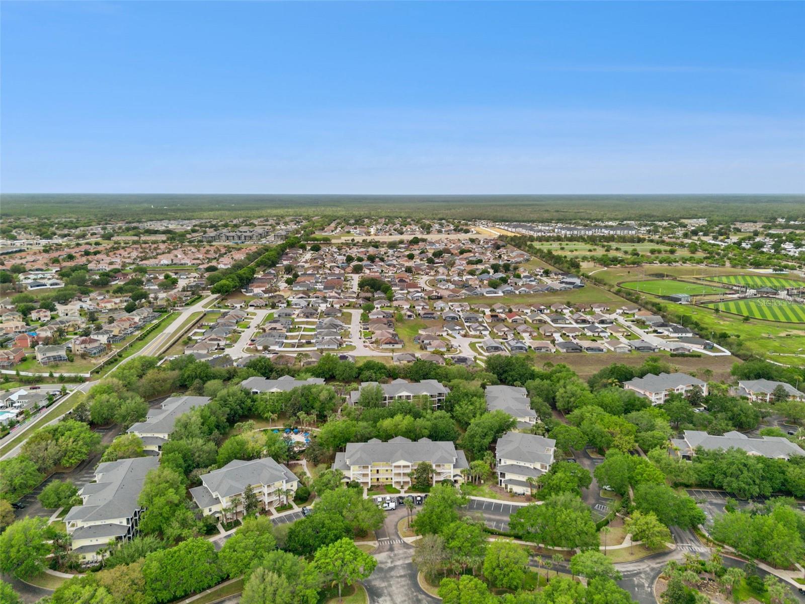 Condominium at 106 LUCAYA LOOP, DAVENPORT, photo 31 of 50