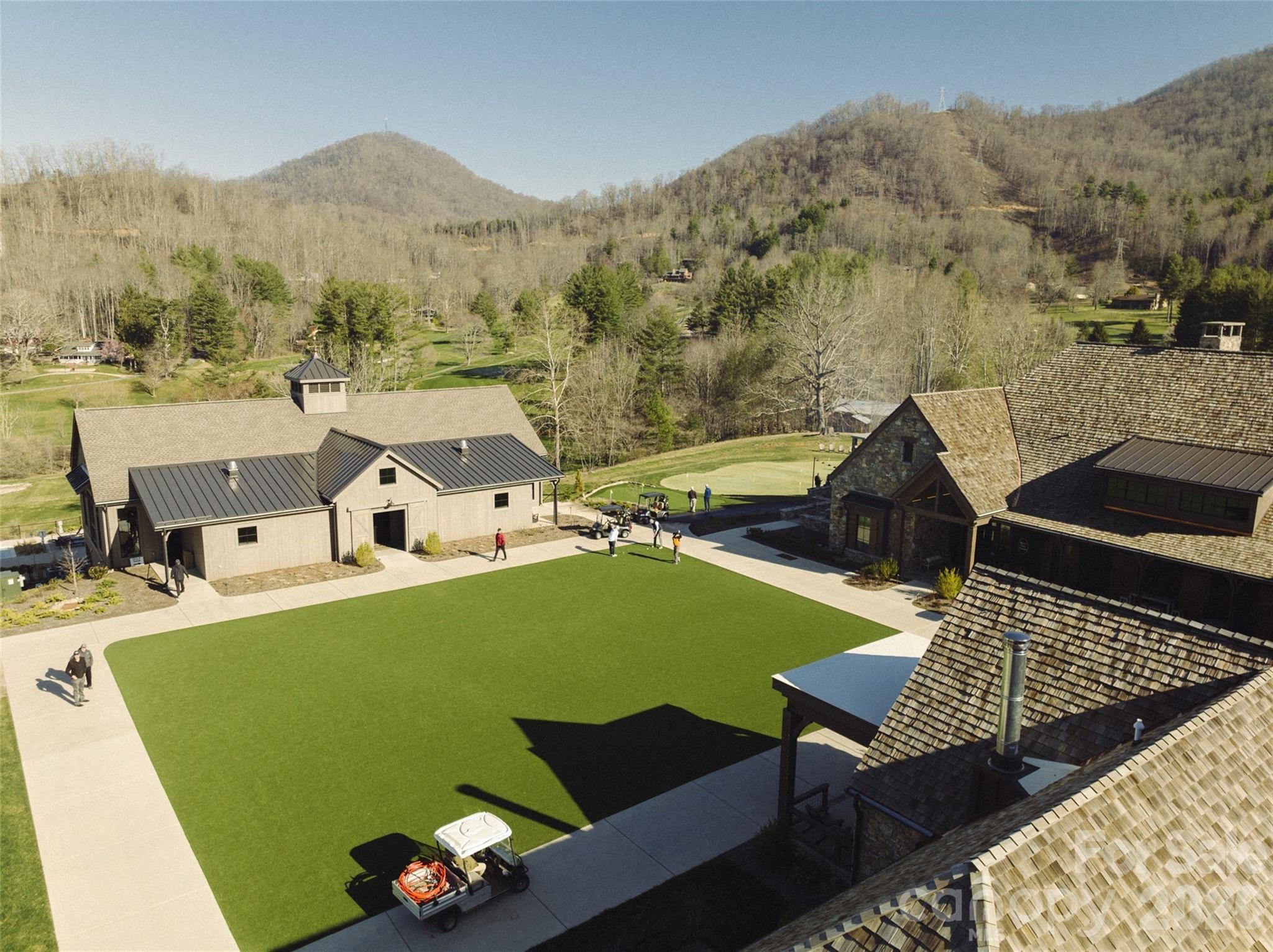 Springdale Resort Village - 100 Bear Tree Cove, Canton
