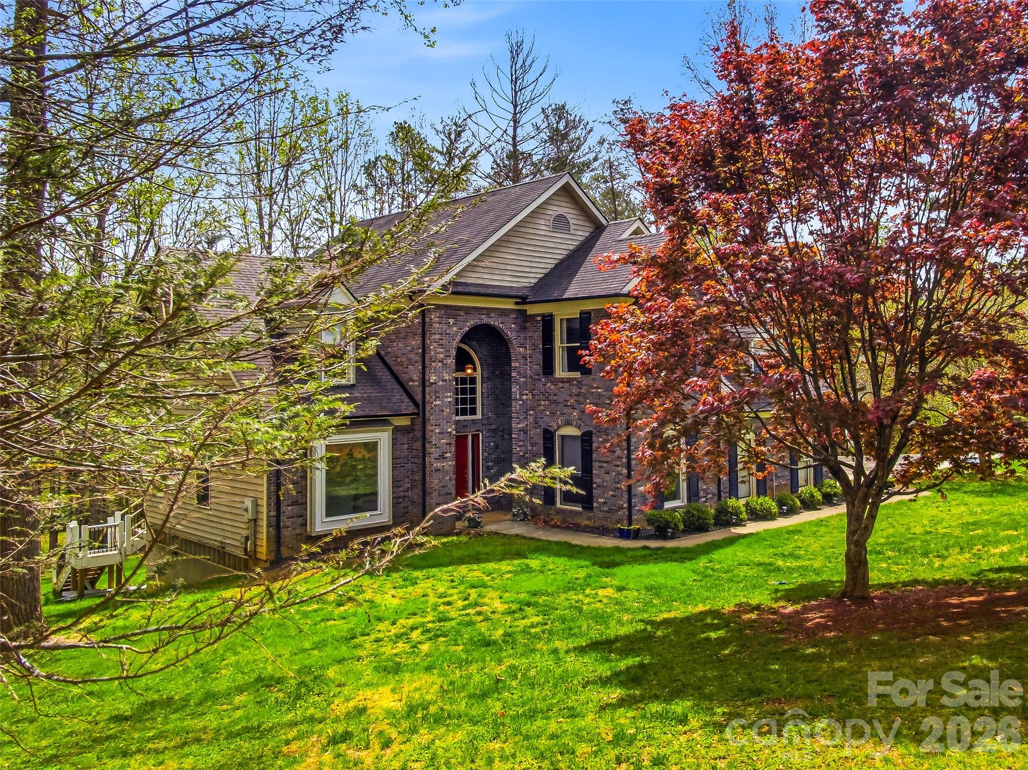 Single Family Residence at 32 Franklin Farm Road, Fletcher, photo 3 of 46