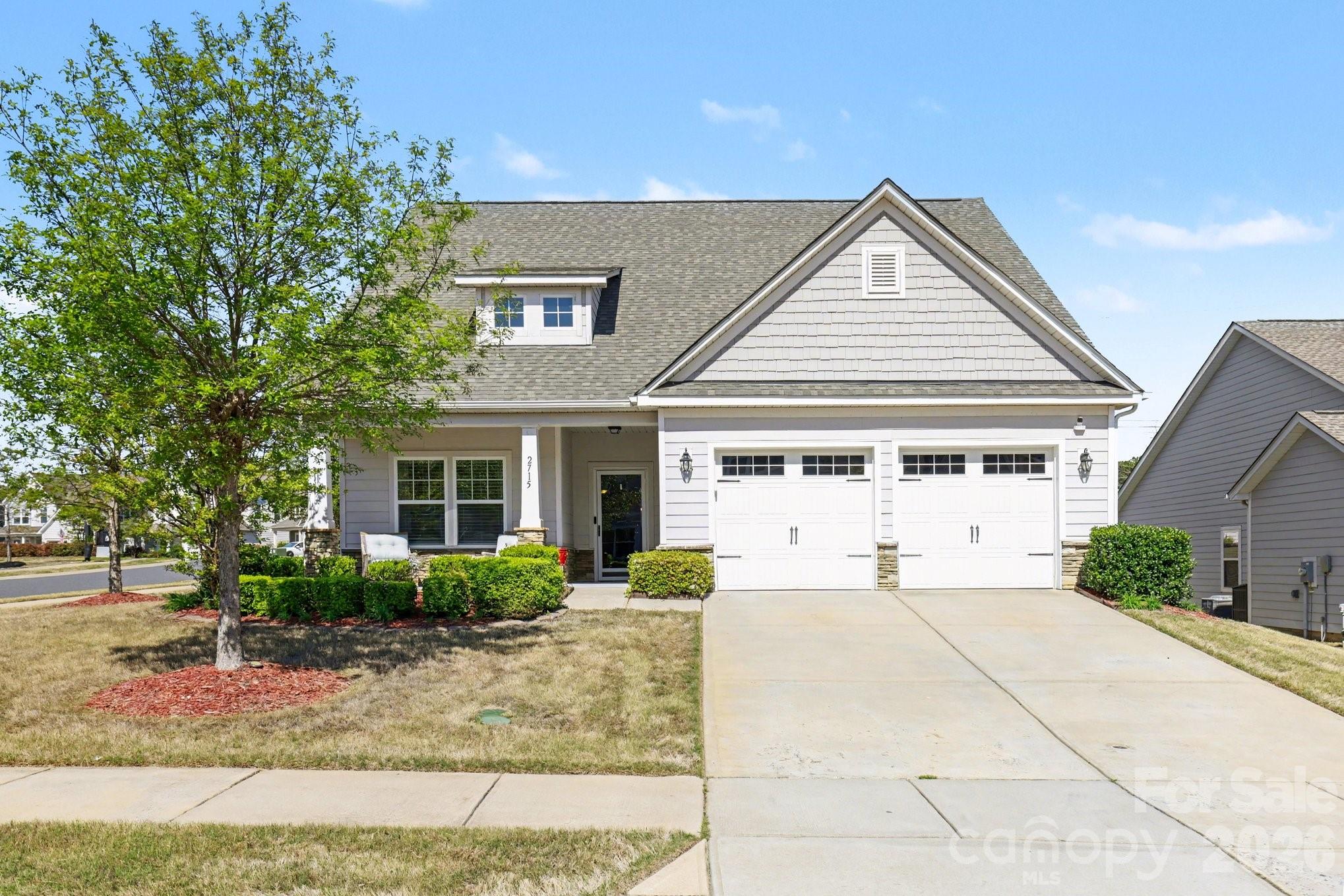 Single Family Residence at 2715 Watergarden Street, York