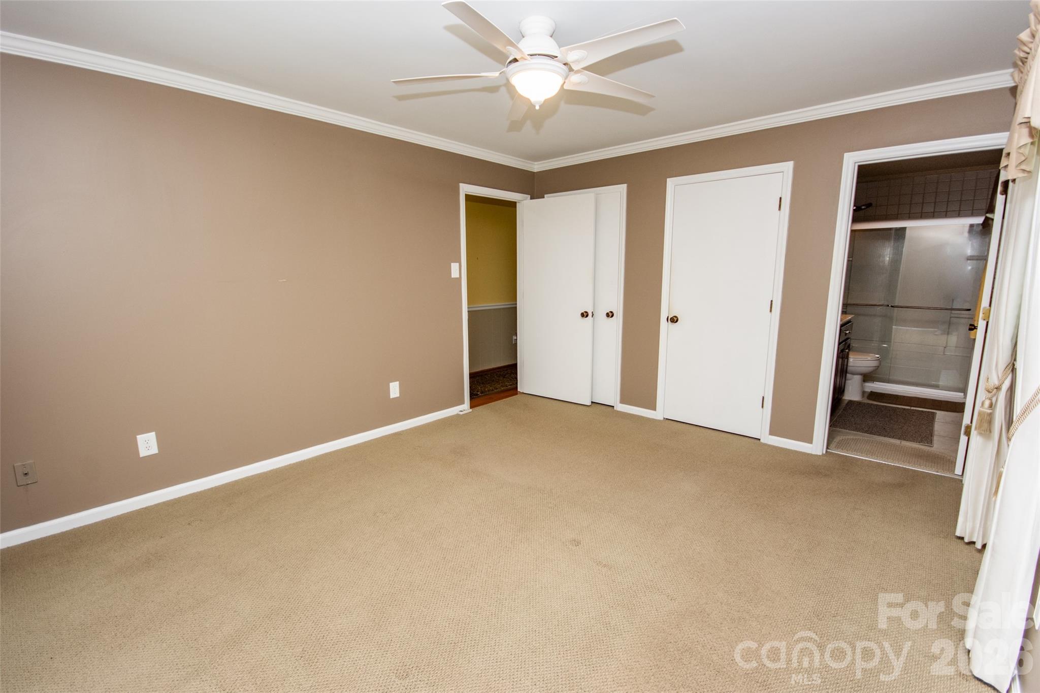 Single Family Residence at 167 Southwood Drive, Statesville, photo 21 of 40