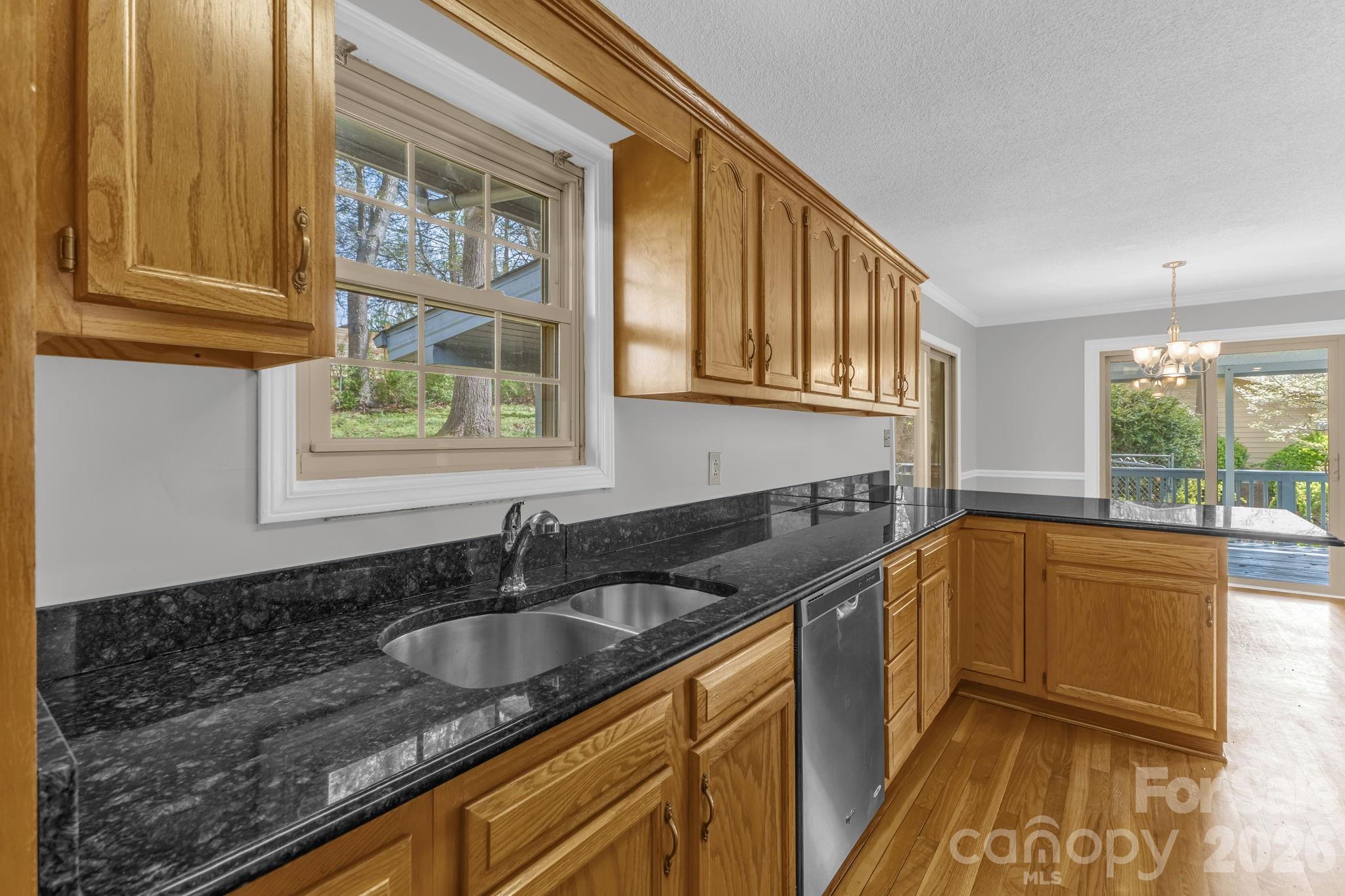 Single Family Residence at 147 Elkwood Road, Asheville, photo 2 of 37
