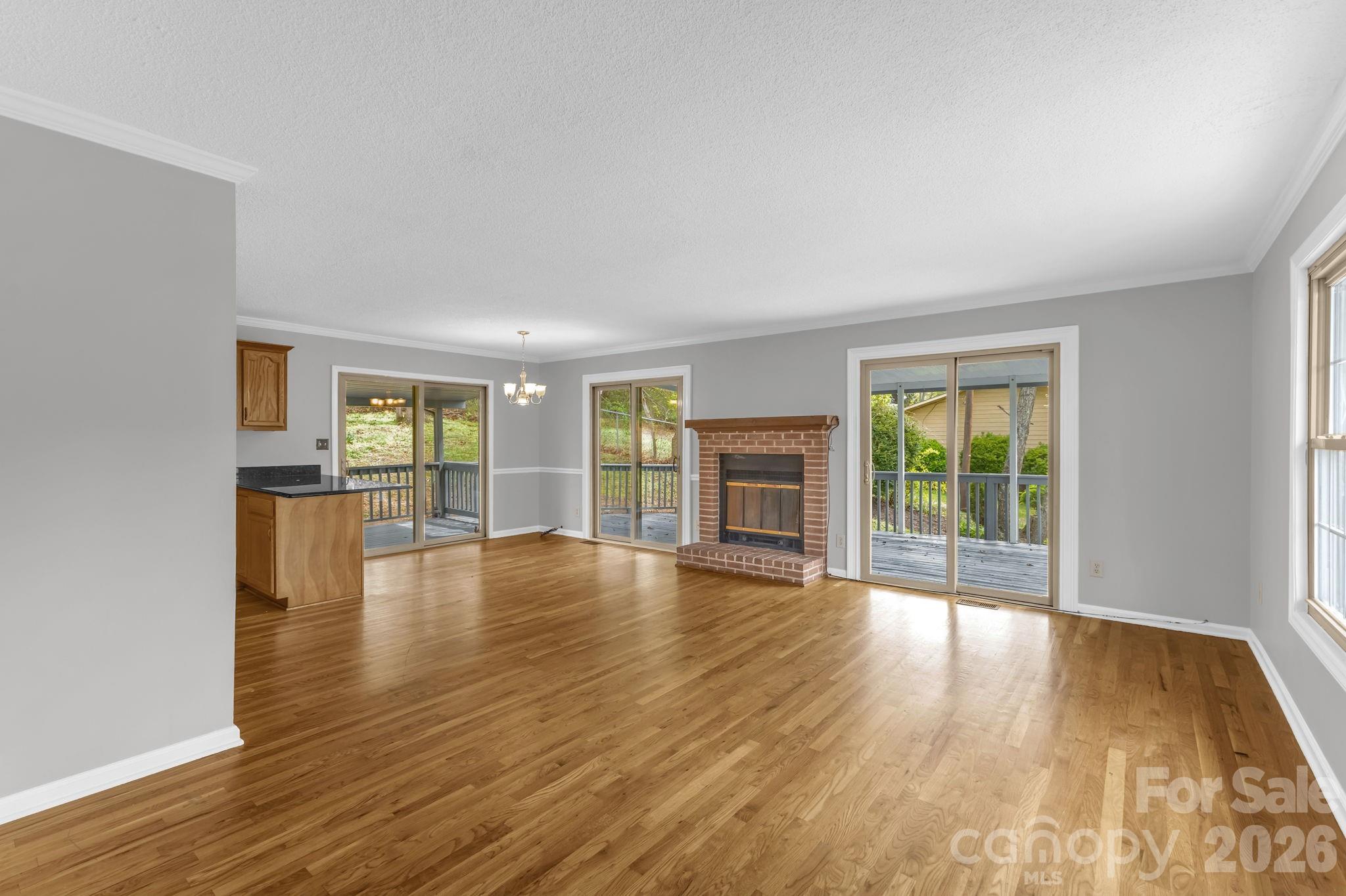 Single Family Residence at 147 Elkwood Road, Asheville, photo 5 of 37