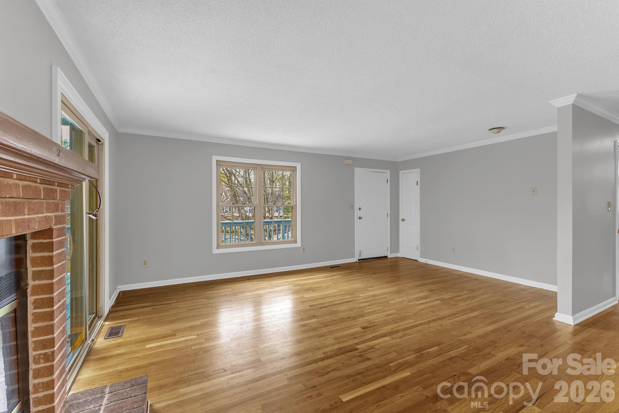 Single Family Residence at 147 Elkwood Road, Asheville, photo 12 of 37