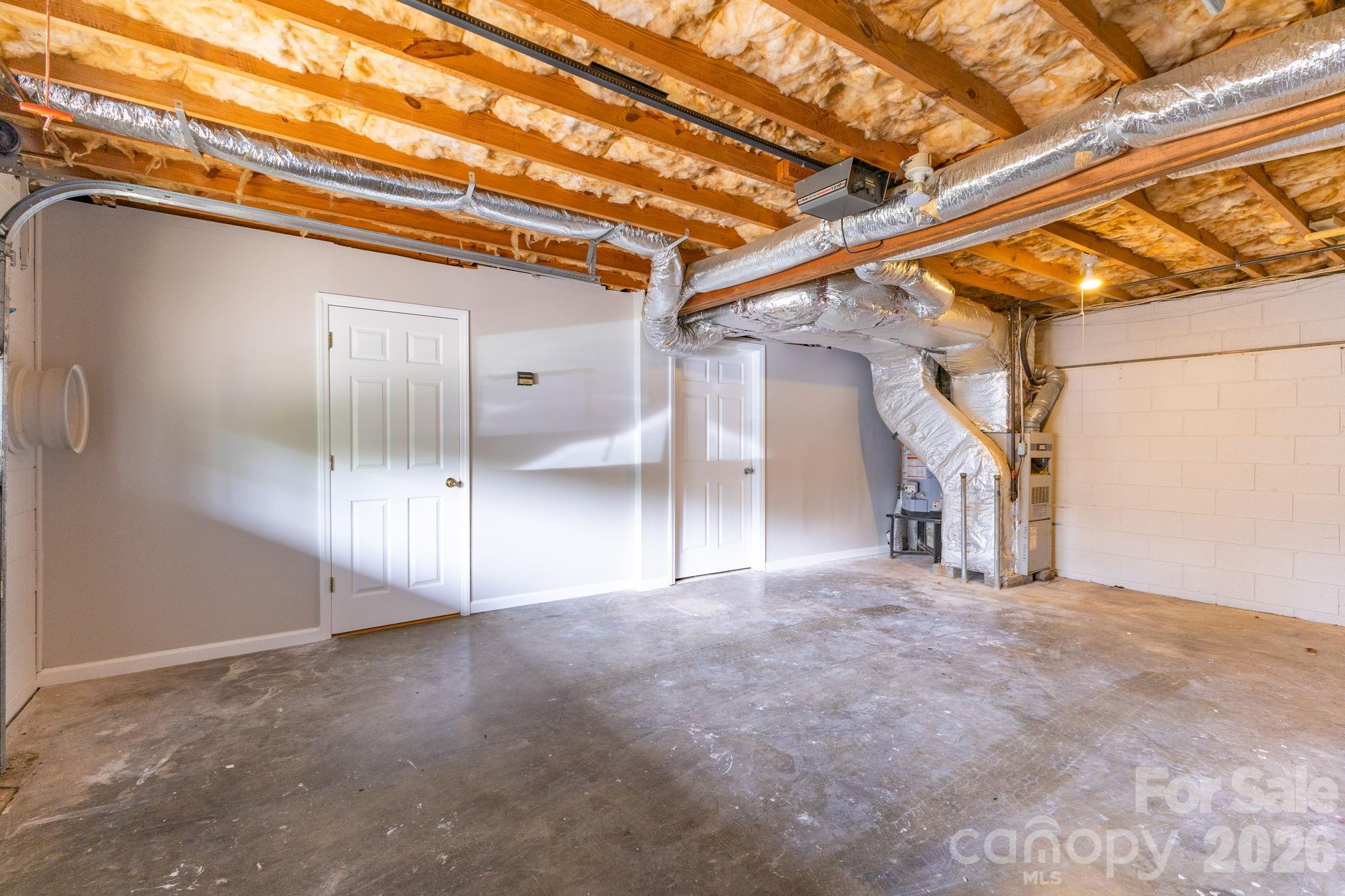 Single Family Residence at 147 Elkwood Road, Asheville, photo 24 of 37