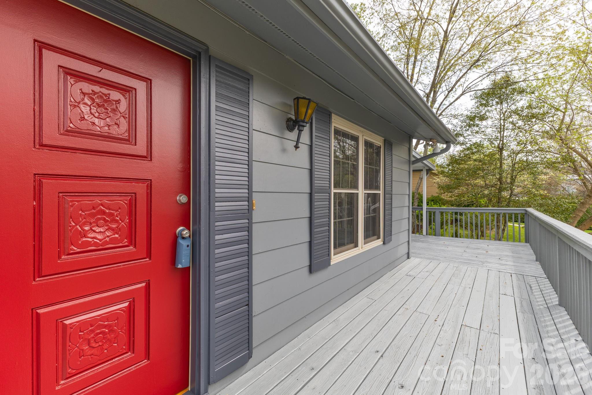 Single Family Residence at 147 Elkwood Road, Asheville, photo 26 of 37