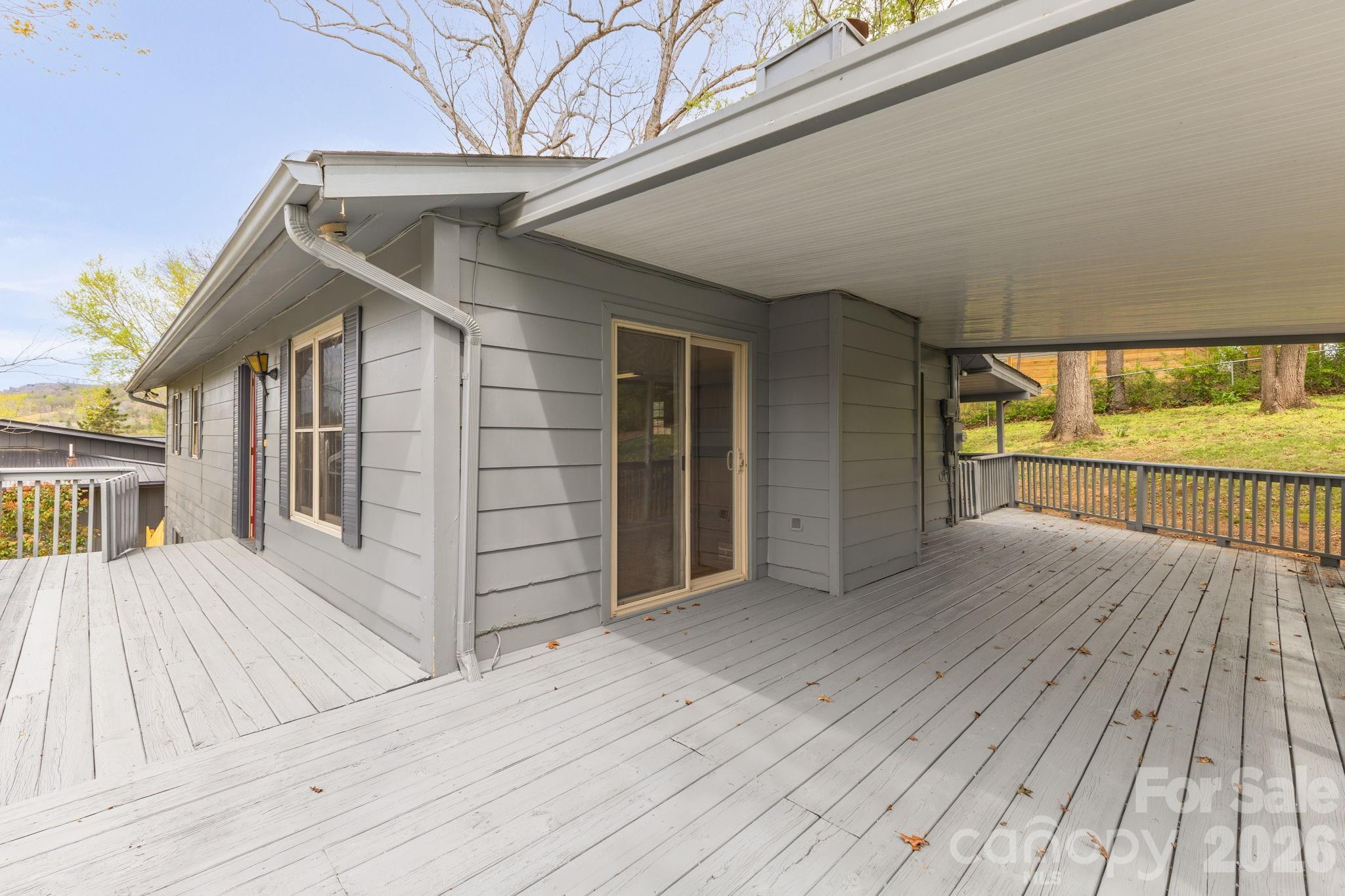 Single Family Residence at 147 Elkwood Road, Asheville, photo 27 of 37