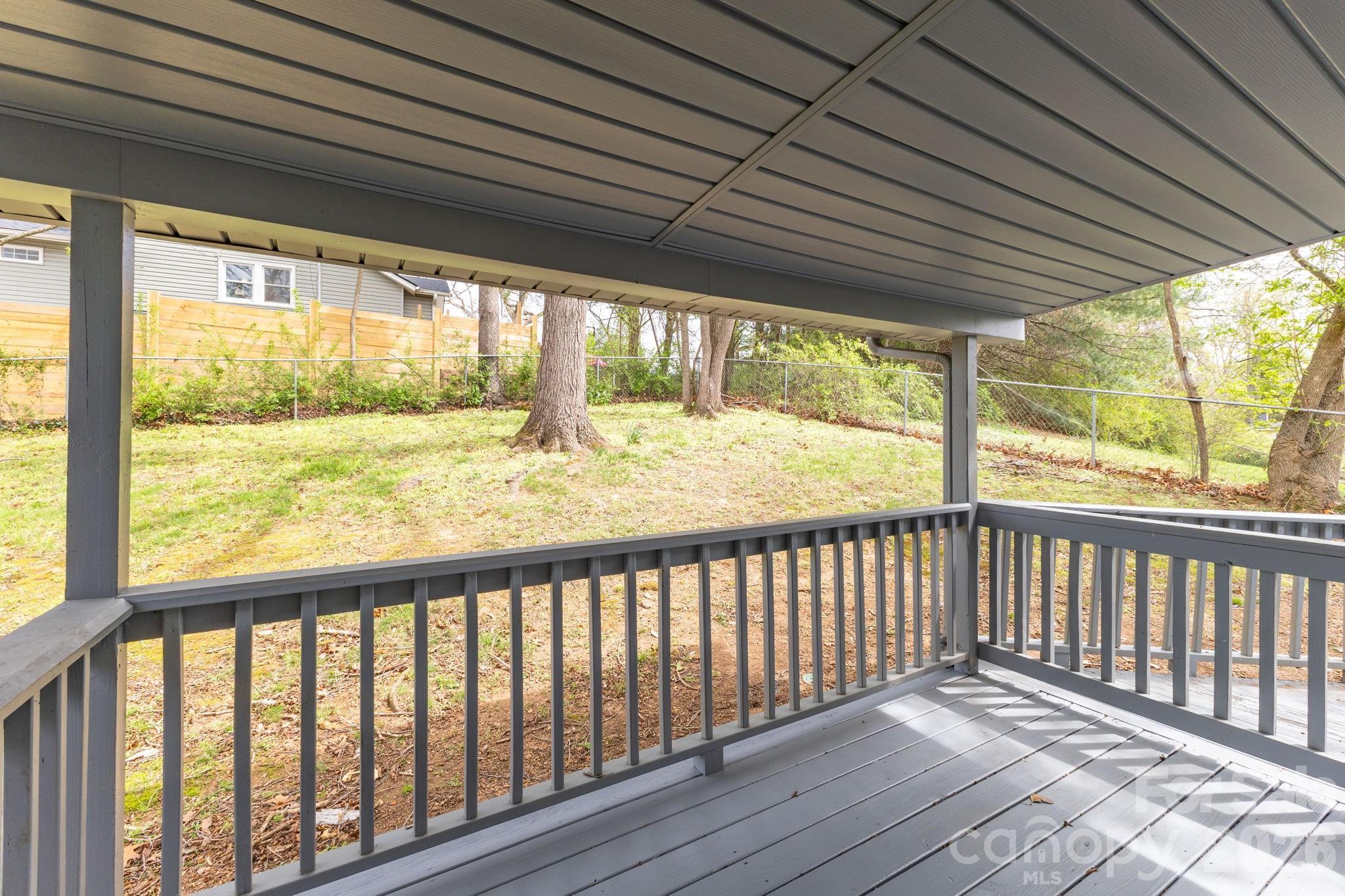 Covered back deck - 147 Elkwood Road, Asheville