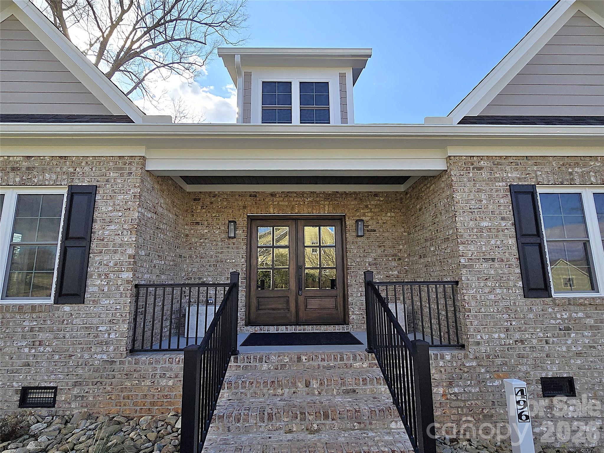 Single Family Residence at 496 19th Avenue Circle NW, Hickory, photo 3 of 41