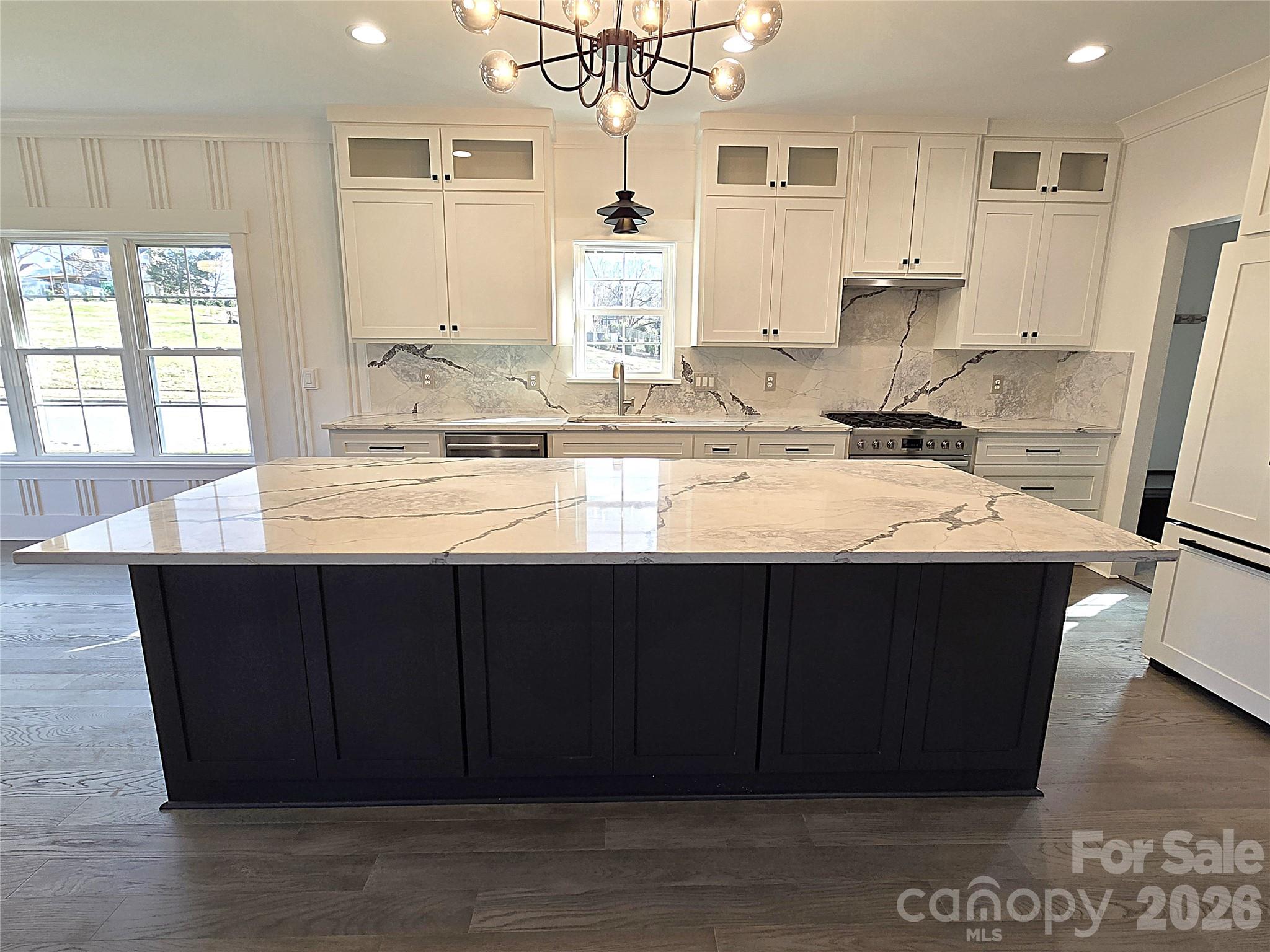 Single Family Residence at 496 19th Avenue Circle NW, Hickory, photo 4 of 41
