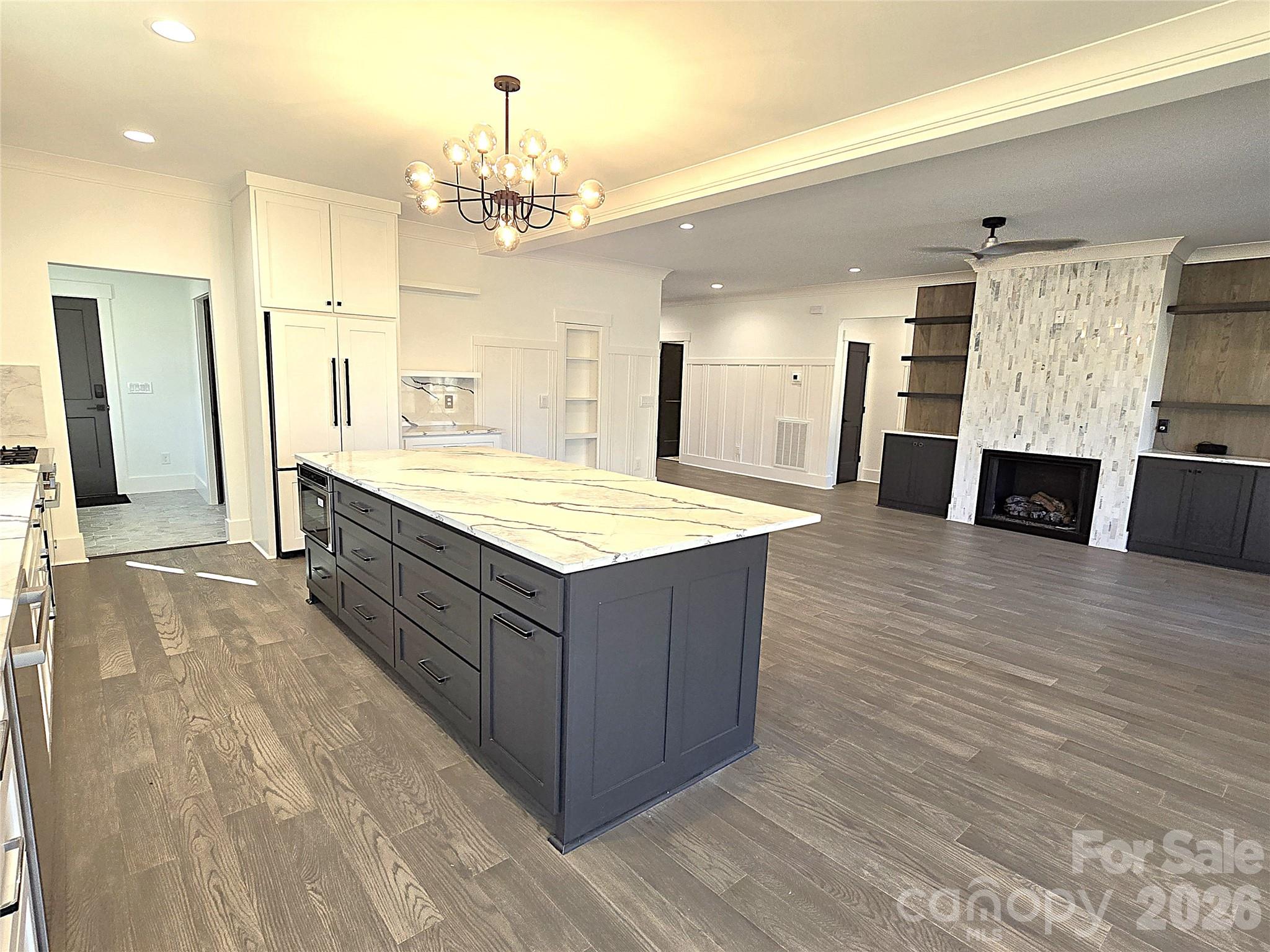 Single Family Residence at 496 19th Avenue Circle NW, Hickory, photo 10 of 41