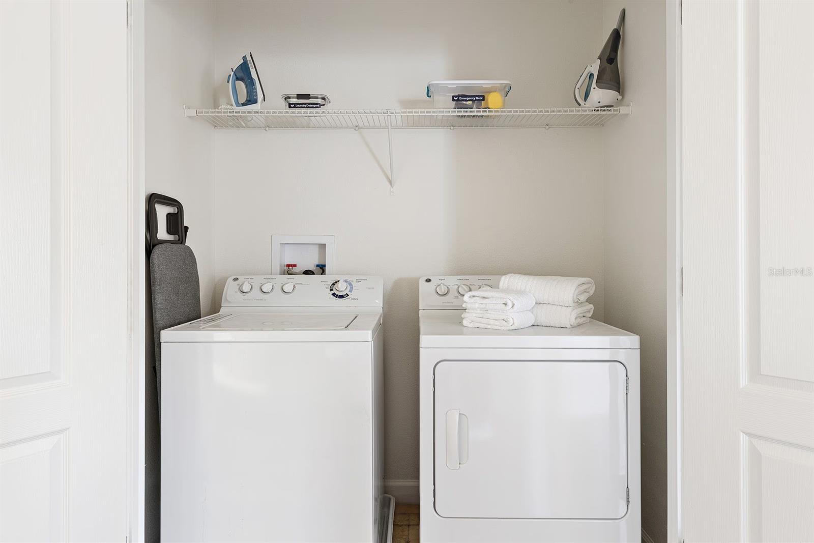Downstairs Laundry - 9034 SHADOW MOUNTAIN ST, DAVENPORT