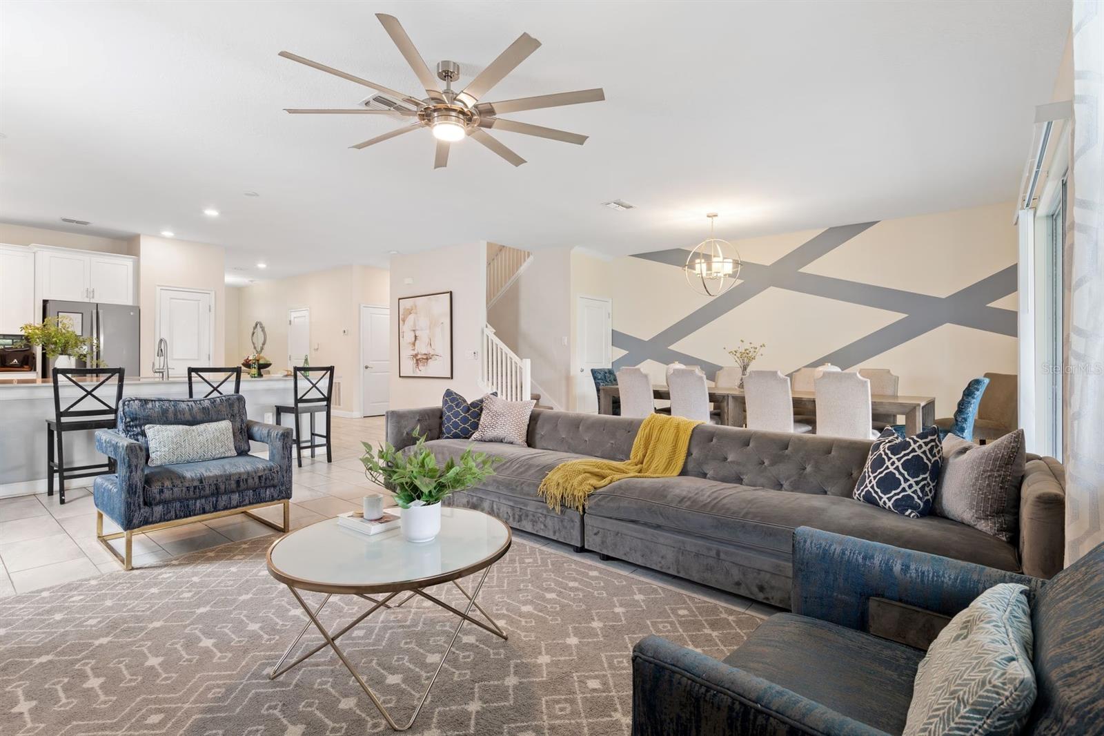Living Room - 9050 STINGER DR, DAVENPORT