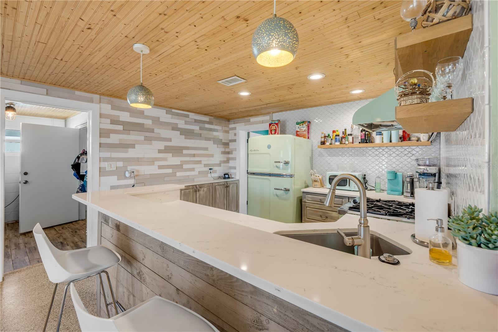 Single Family Residence at 308 NORMANDY AVE, NEW SMYRNA BEACH, photo 20 of 52