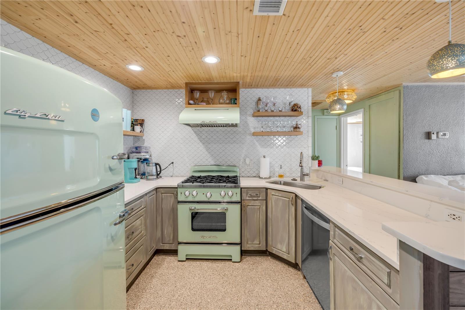 Single Family Residence at 308 NORMANDY AVE, NEW SMYRNA BEACH, photo 21 of 52