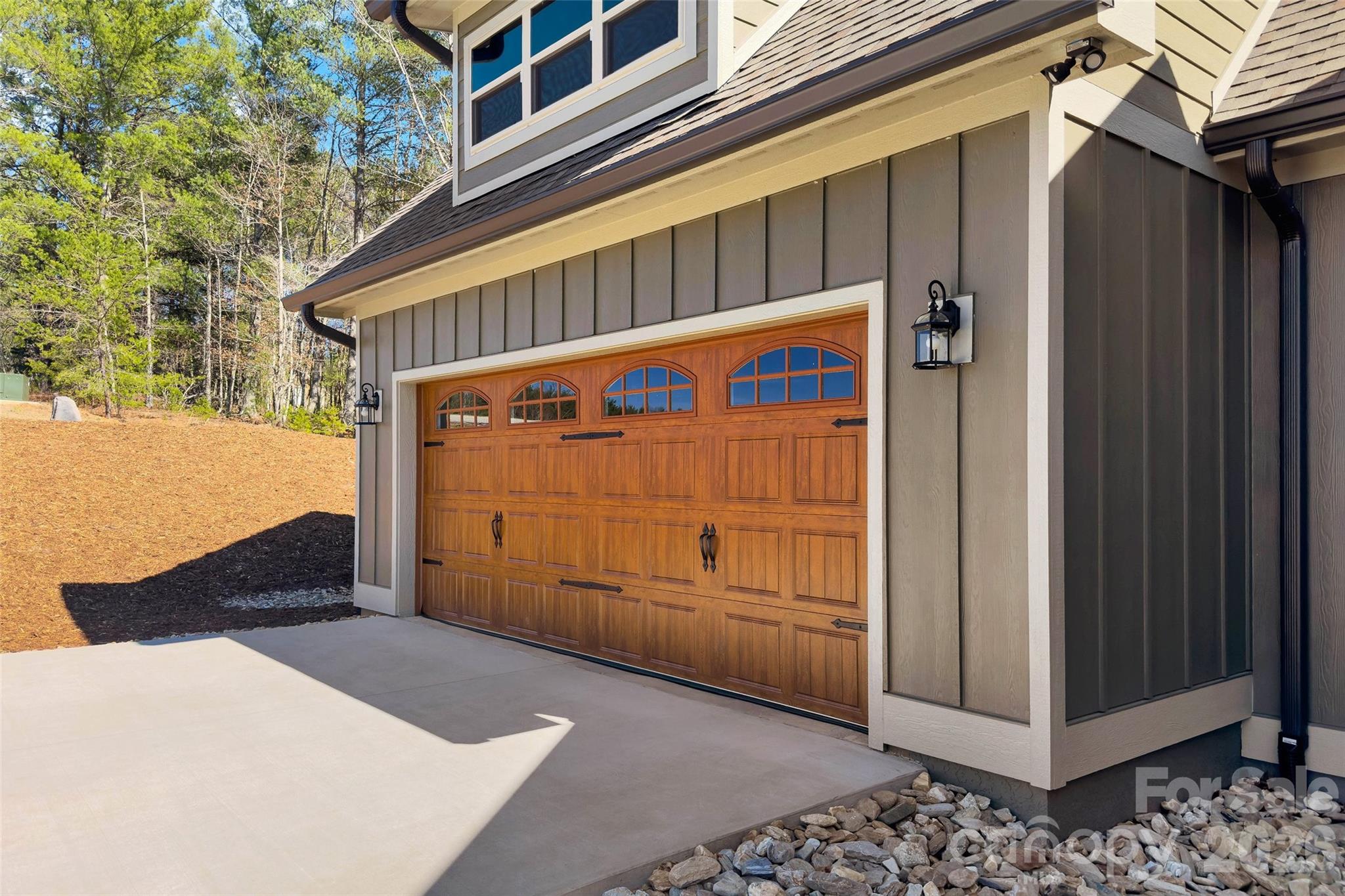 Single Family Residence at 207 Lake Crest Drive, Nebo, photo 28 of 48