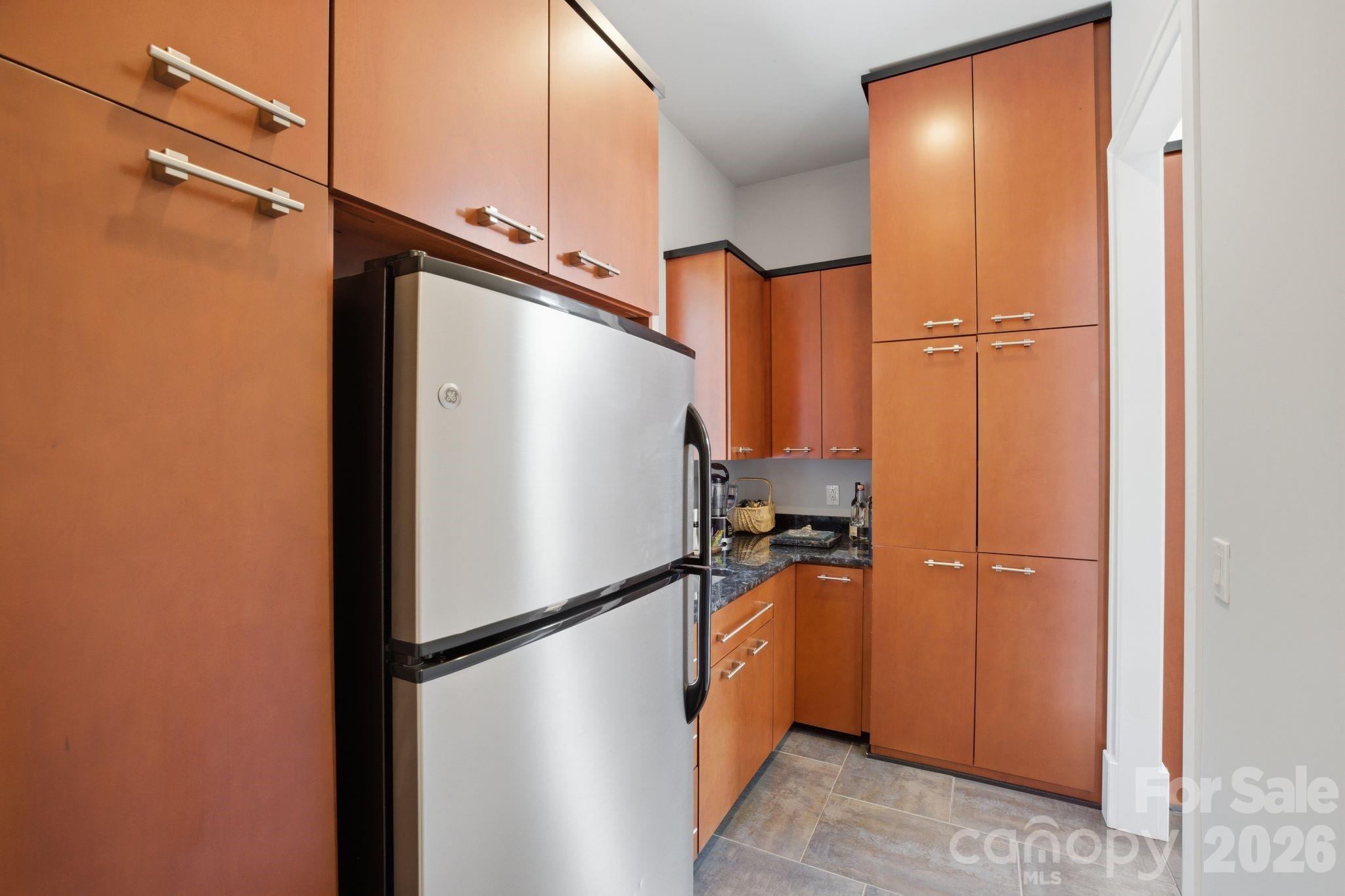 Single Family Residence at 158 Printers Lane, New London, photo 12 of 48