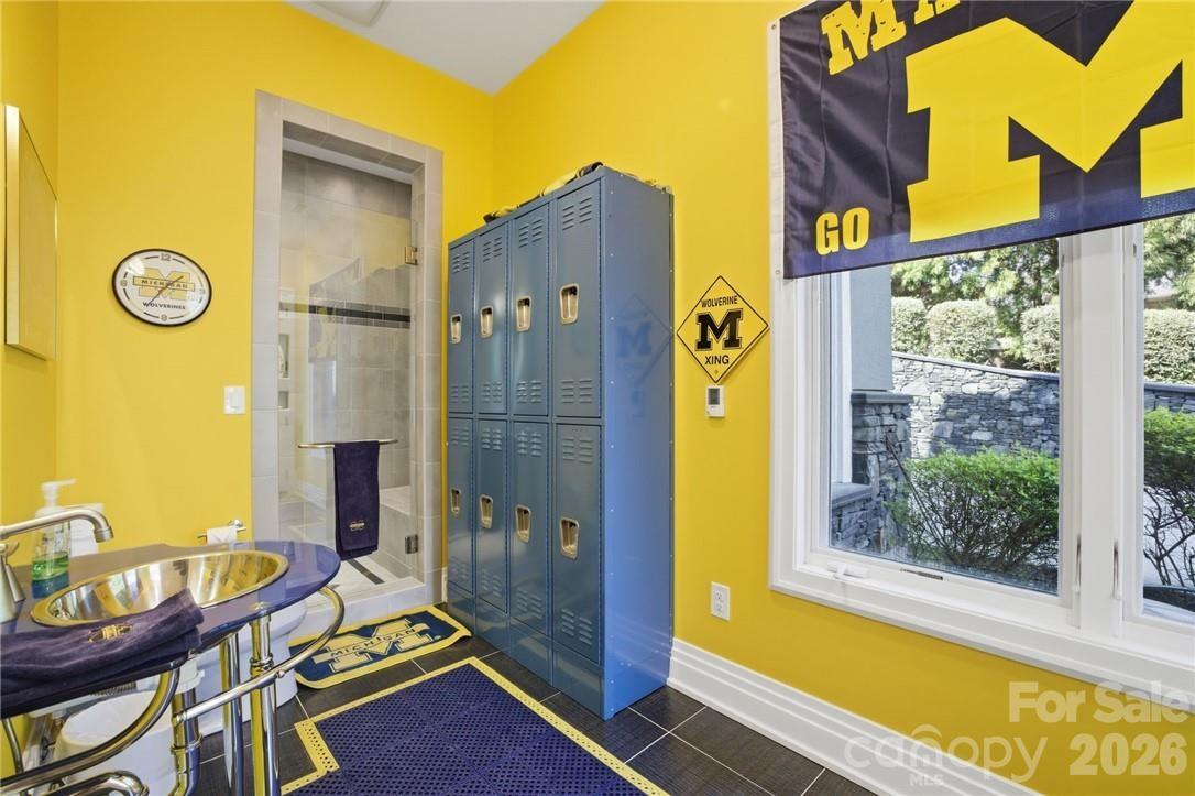 Single Family Residence at 158 Printers Lane, New London, photo 44 of 48