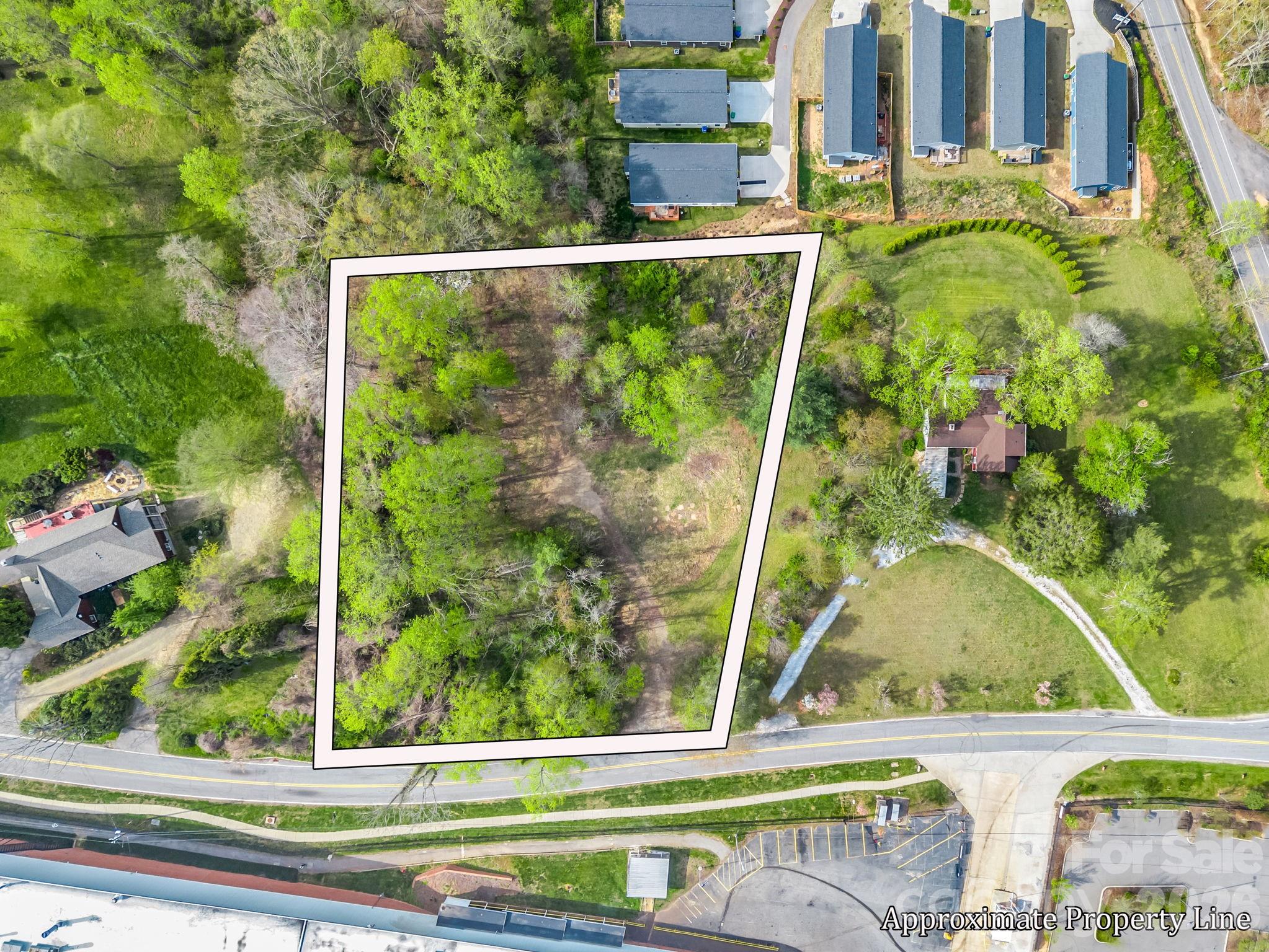 Lot at 26 Adams Hill Road, Asheville, photo 2 of 13