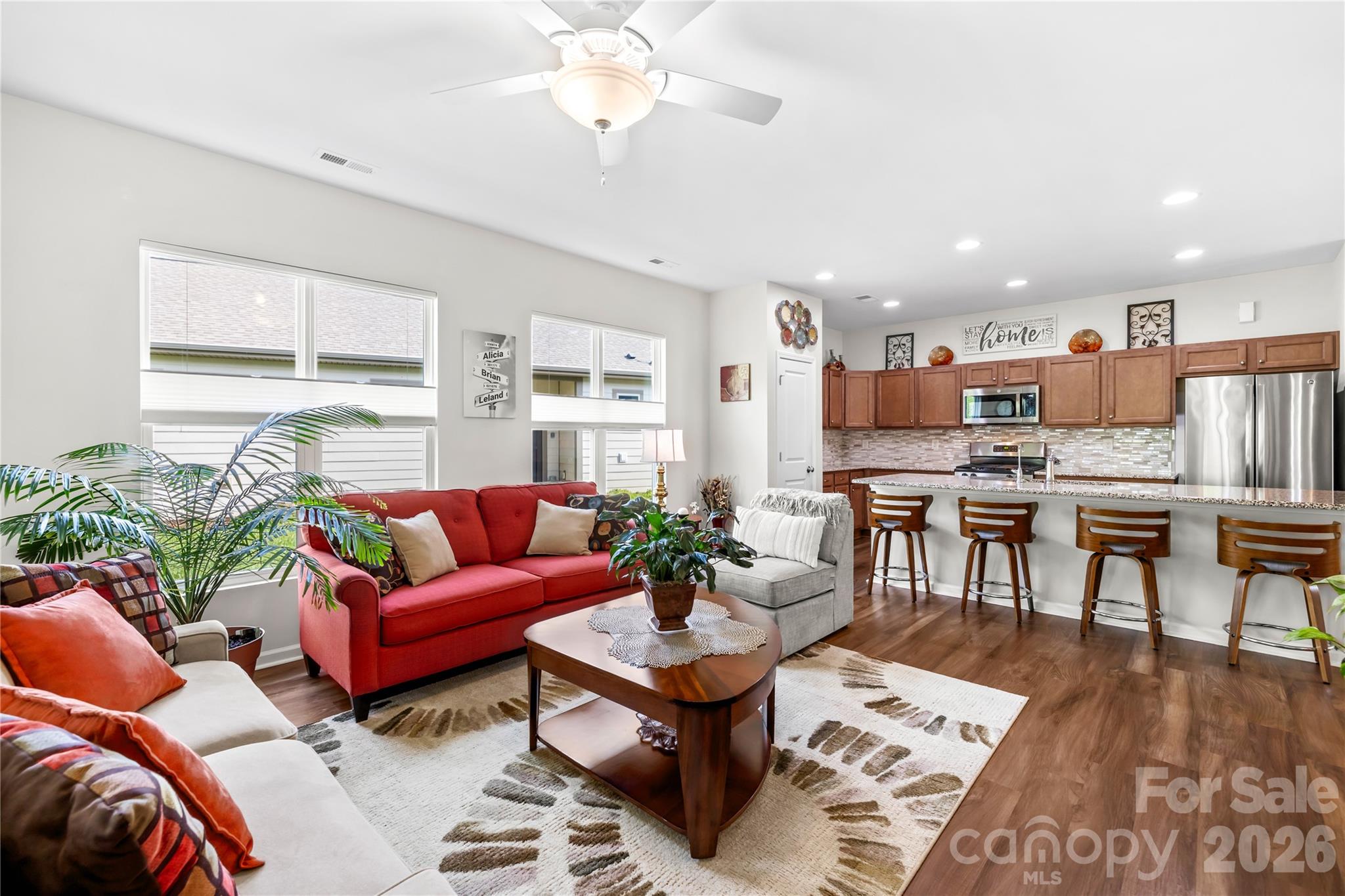 Single Family Residence at 264 Flat Rock Drive, Denver, photo 12 of 33