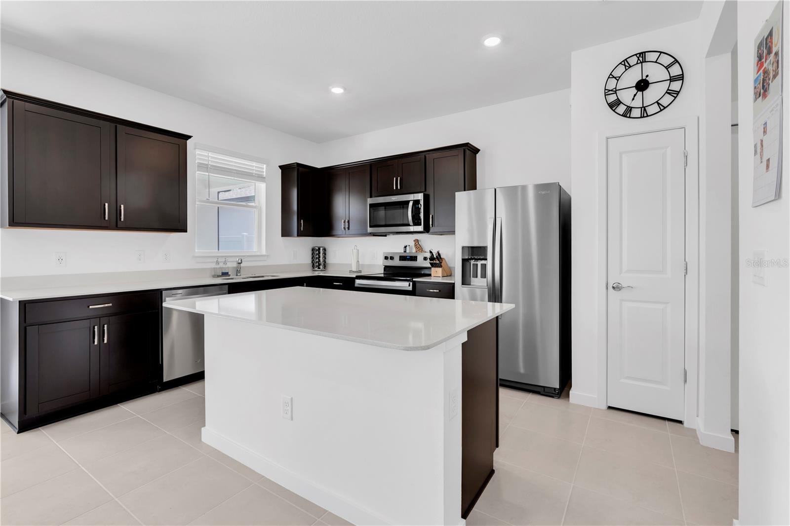 Kitchen - 4199 BIG SKY DR, SPRING HILL