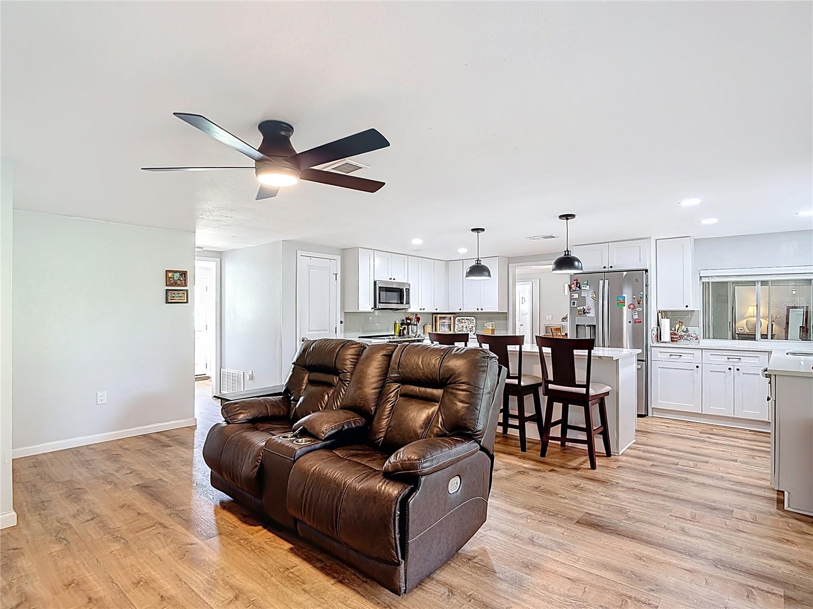 Single Family Residence at 12709 CASTLEBERRY CT, HUDSON, photo 22 of 54