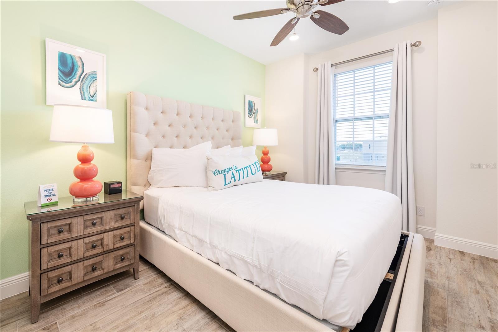 Bright bedroom with soft tones and natural light in Kissimmee Florida near Disney - 8075 KNEE DEEP RD, KISSIMMEE