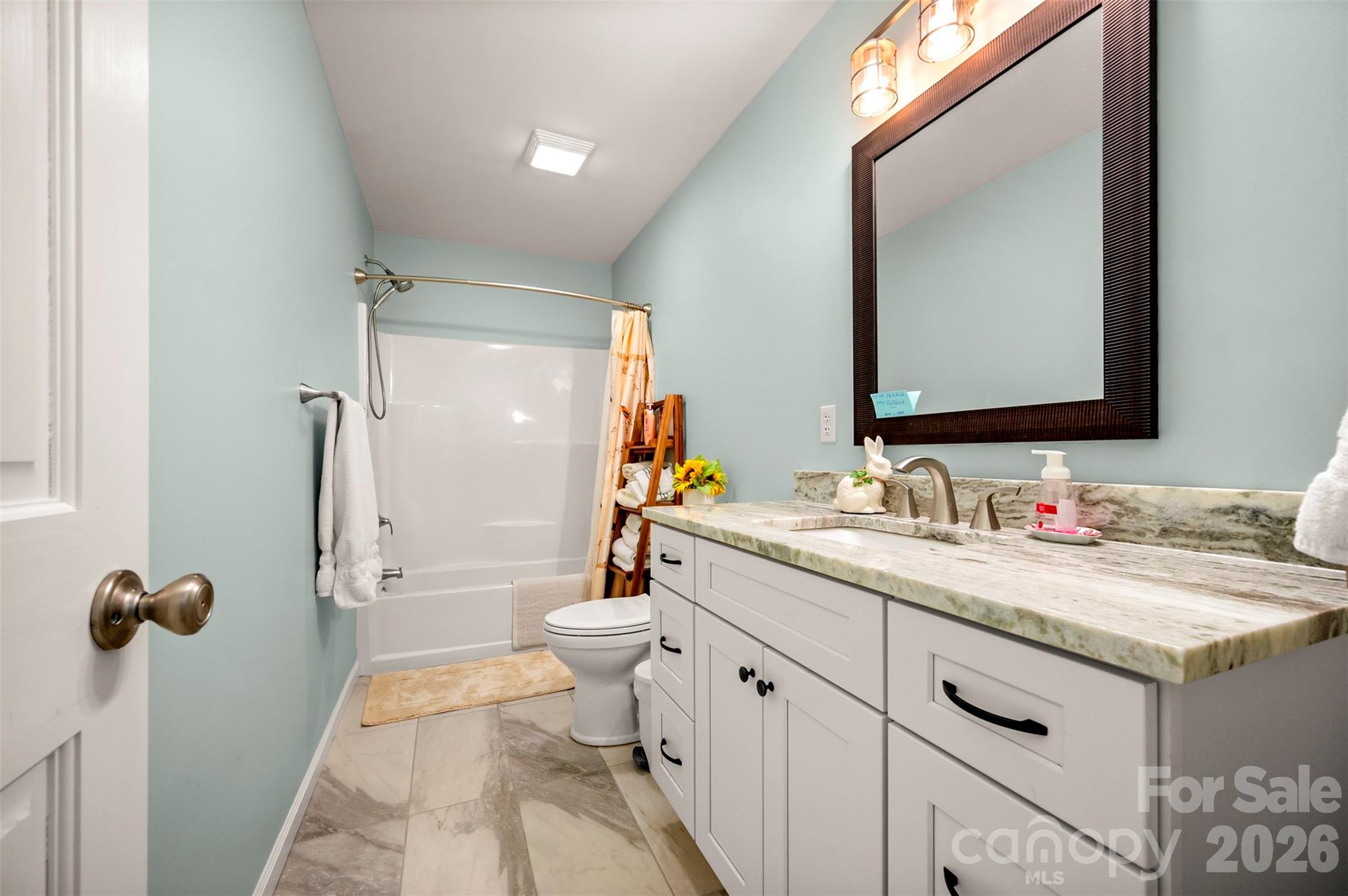 Upstairs full bath - 88 Pounding Mill None, Hendersonville