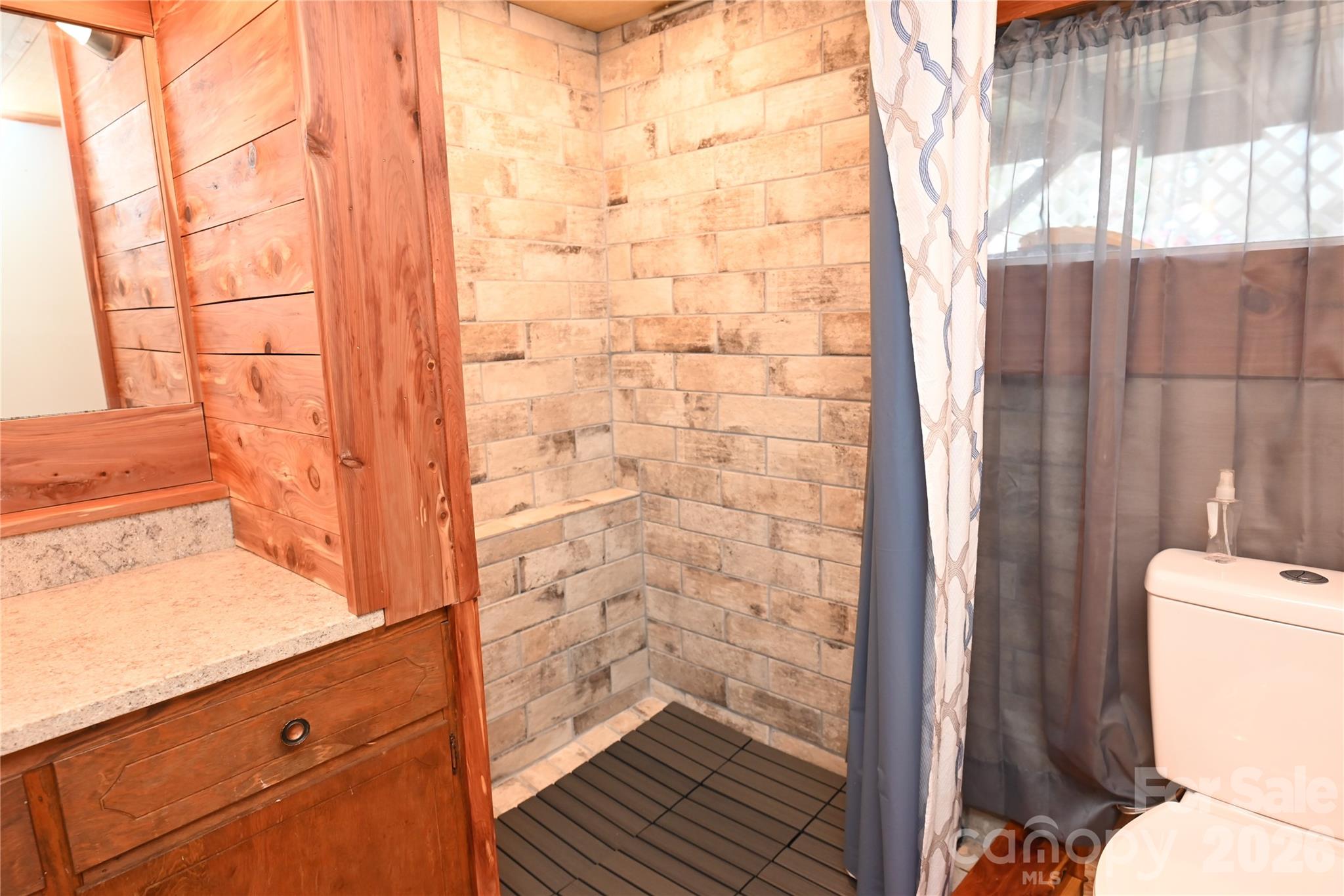 Single Family Residence at 198 Clouse Lane, Taylorsville, photo 33 of 41