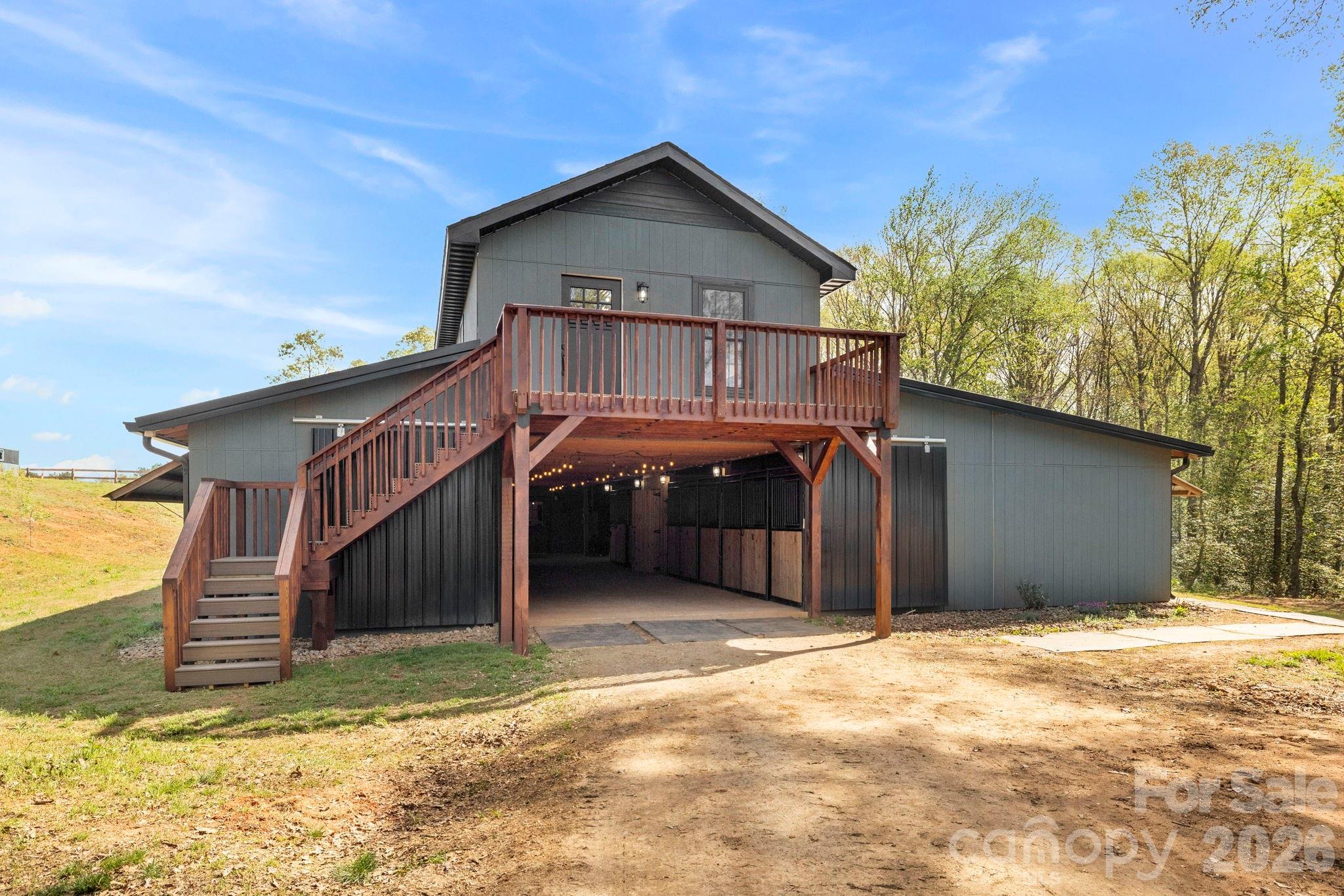Main Barn - 3326 Crowder Ridge Road, Shelby